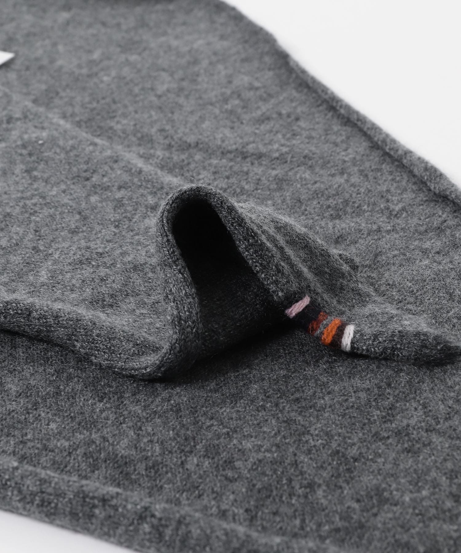 Extreme Cashmere　bandana felt -