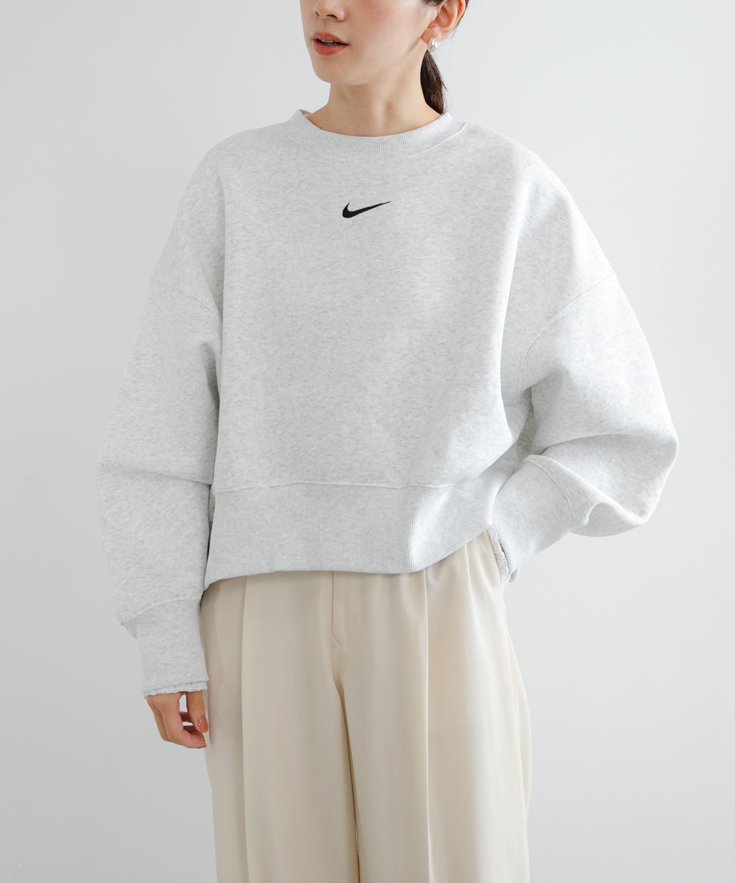 NIKE　フェニックスフリースロングスリーブクルーOOS