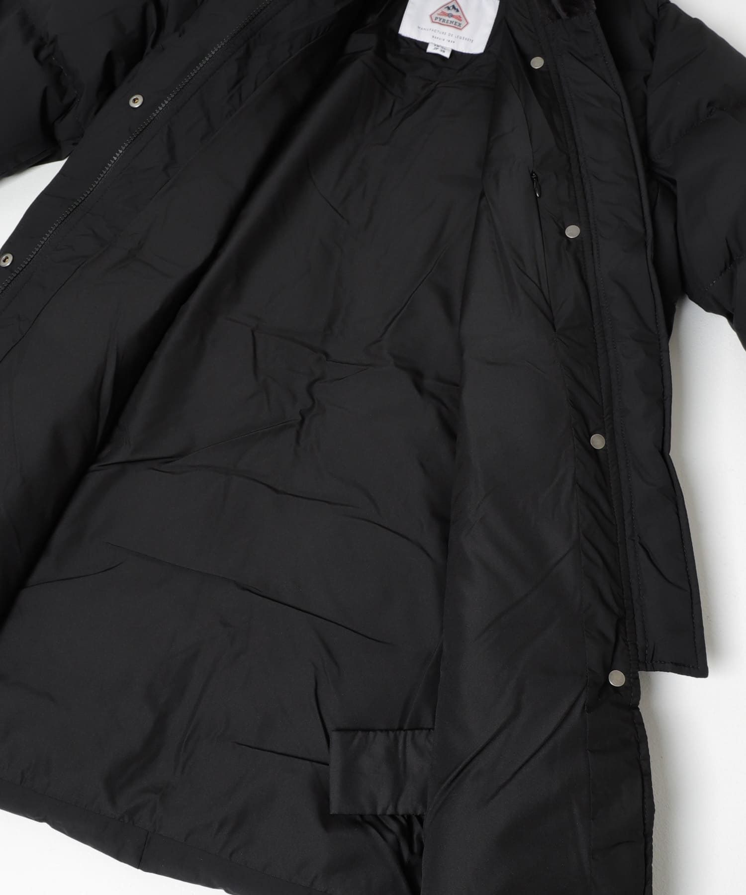 PYRENEX　MASSANA MINI RIPSTOP BLACK 38