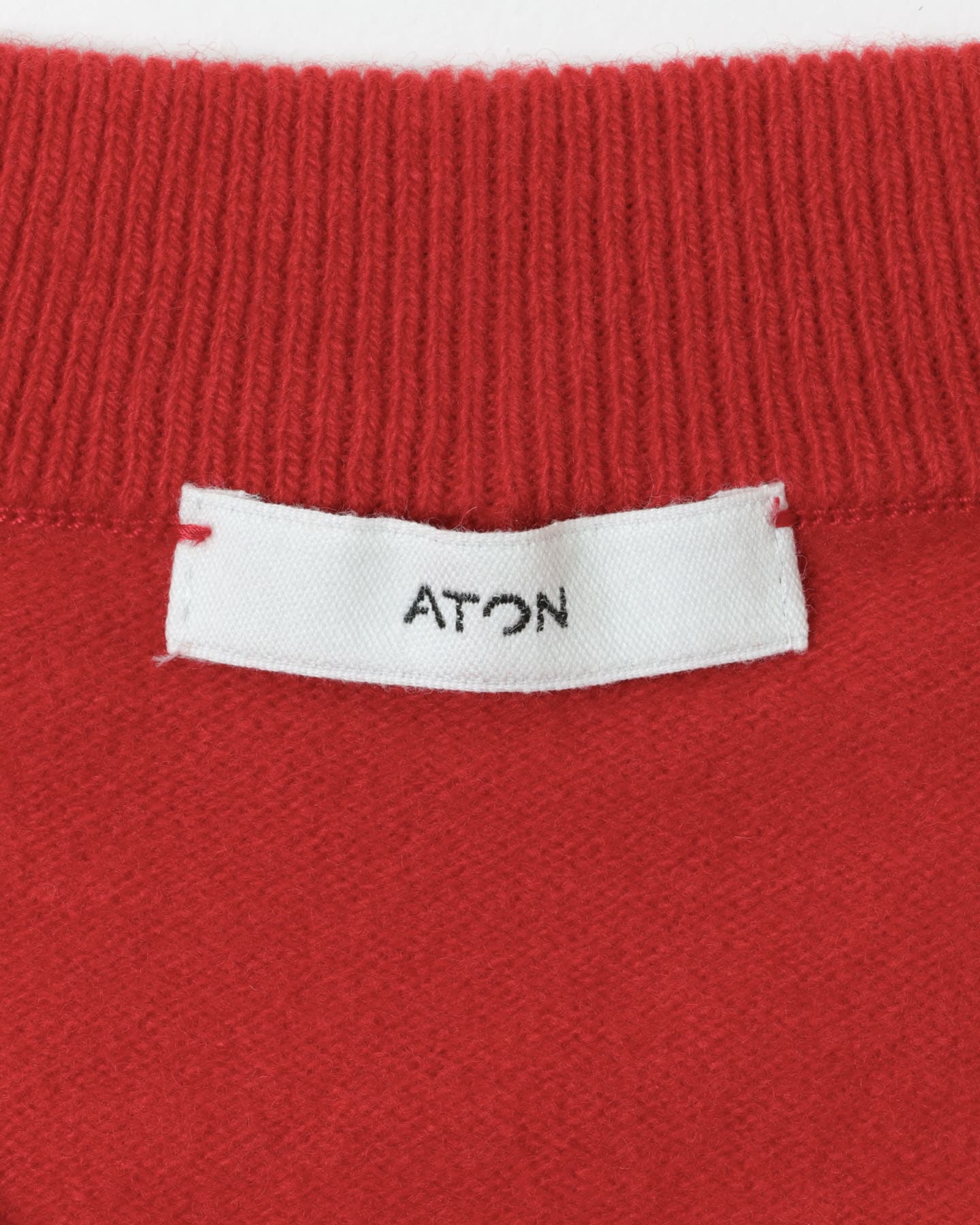 ATON　MERINO COLLEGE SWEATER RED 2