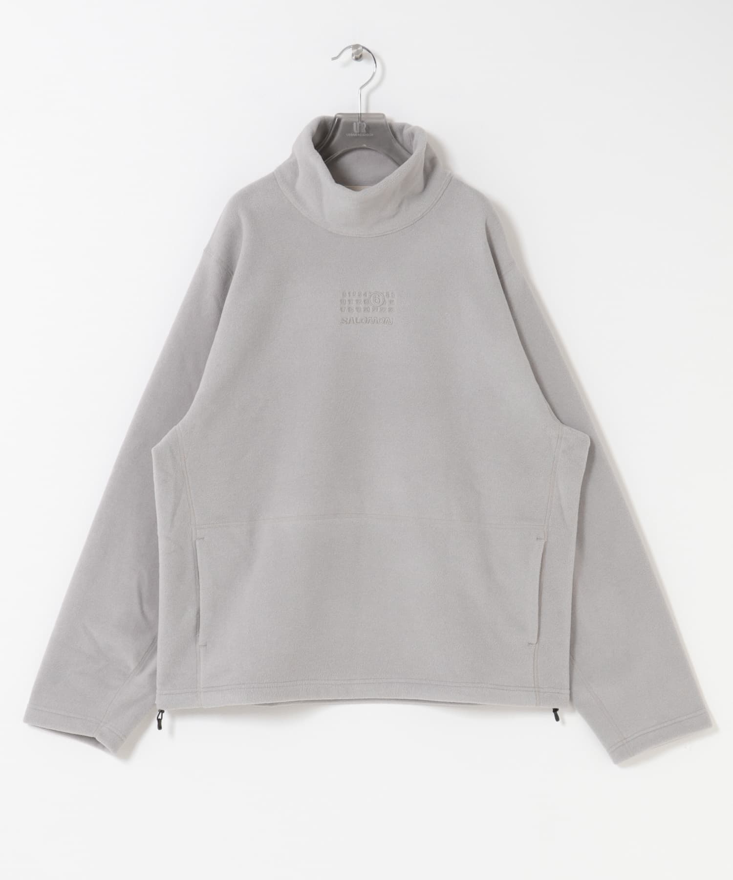 MM6xSALOMON　Long-sleeved Top