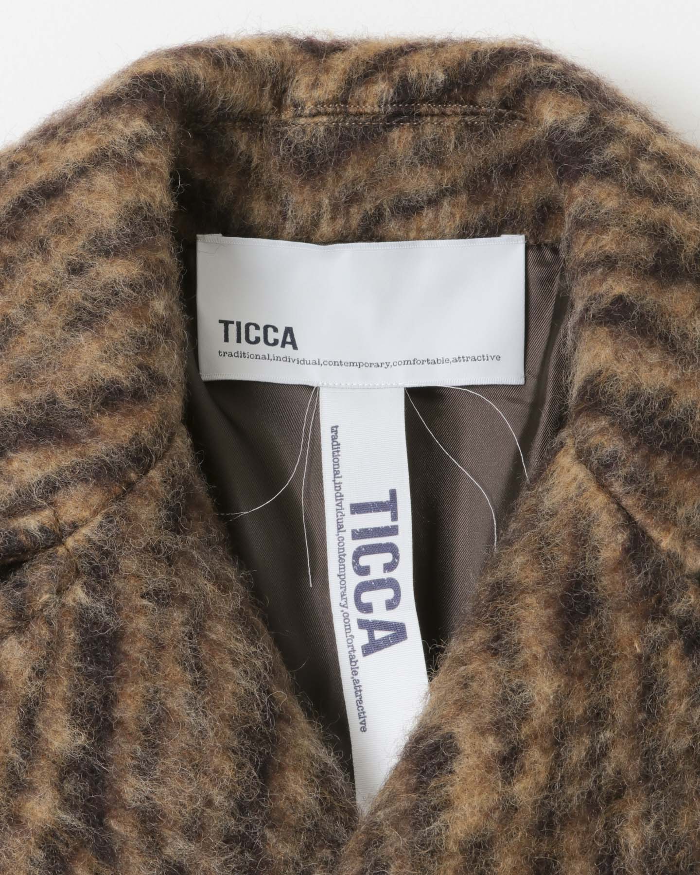 beige