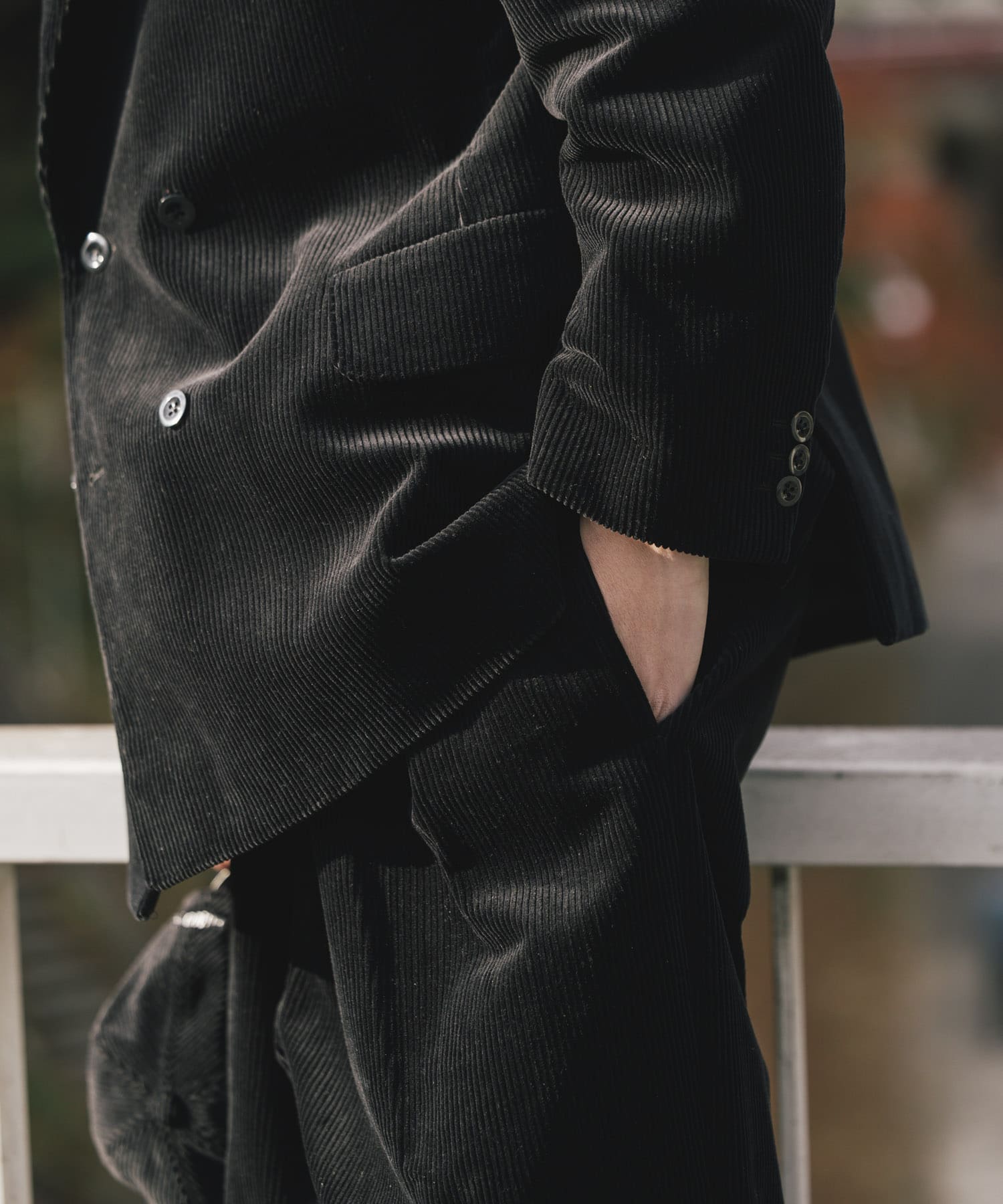 『別注』NEAT×URBS　HD Corduroy Wide-OLD サイズ46 別注』NEAT×URBS HD Corduroy Wide-OLD(44 BLACK): ボトム｜URBAN