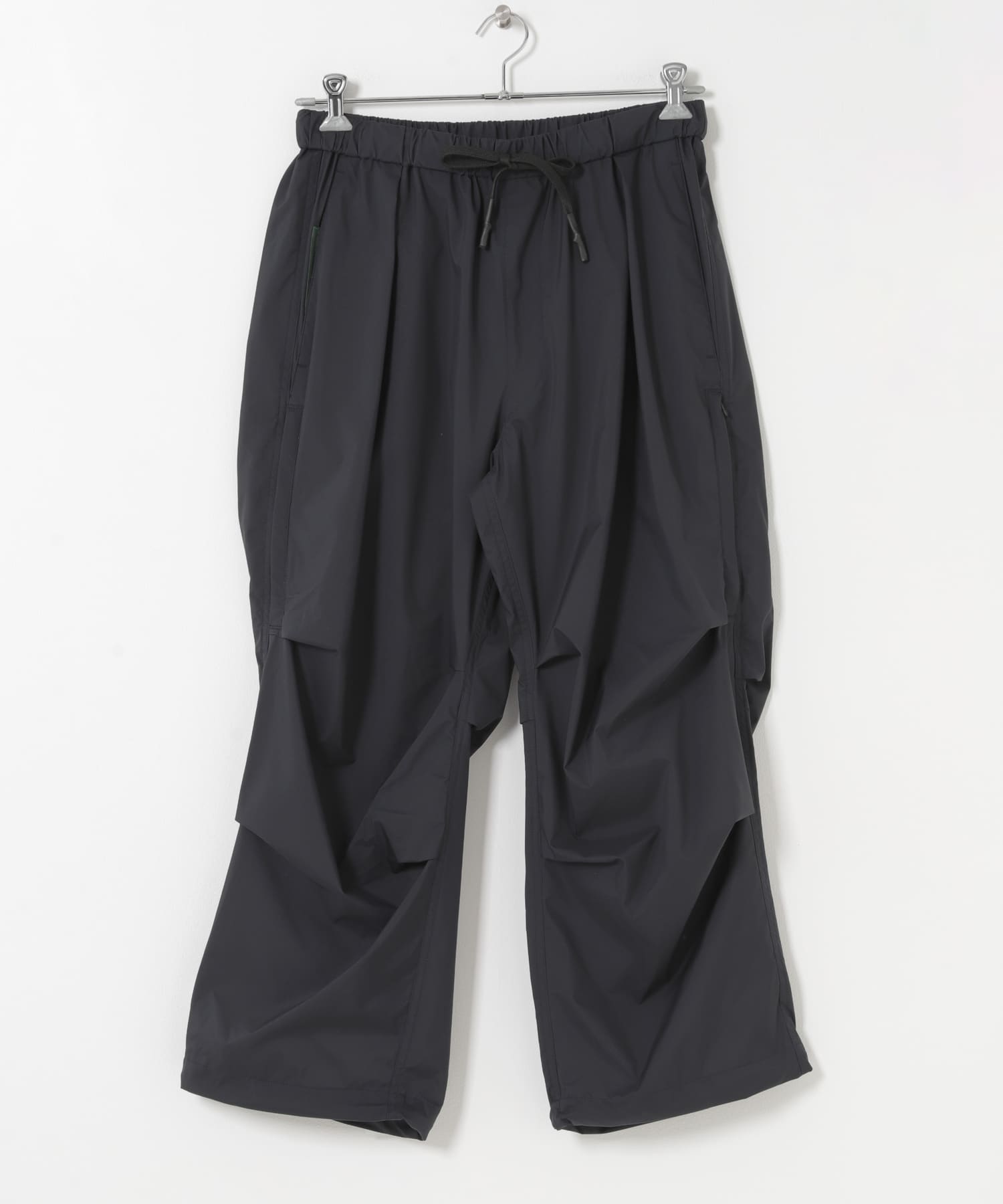 UNTRACE　3 Layer Ventilation Tuck Pants
