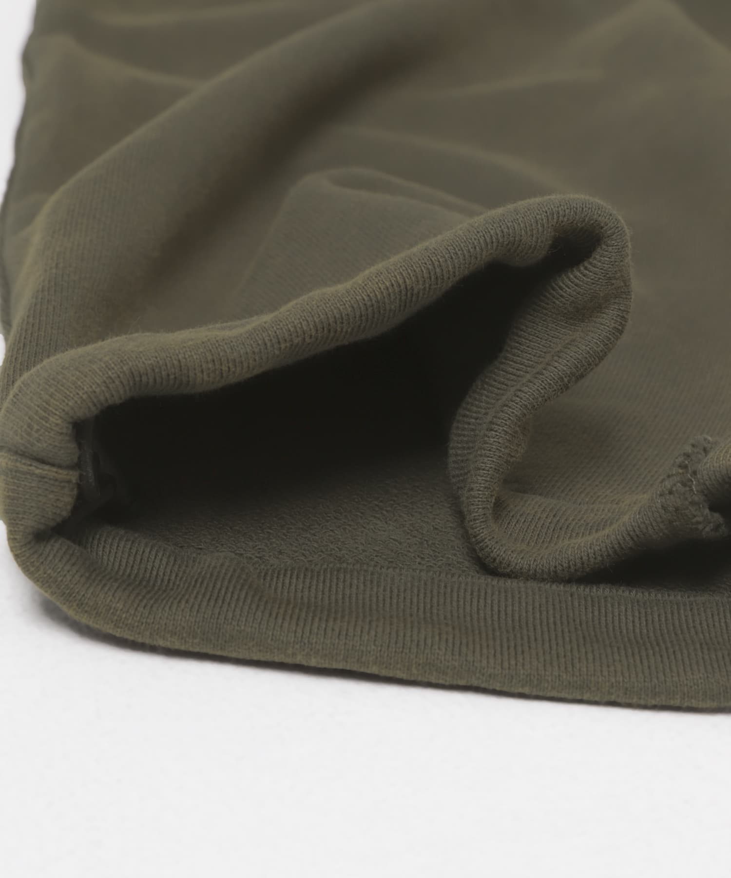 UNTRACE　240 CHARCOAL 1