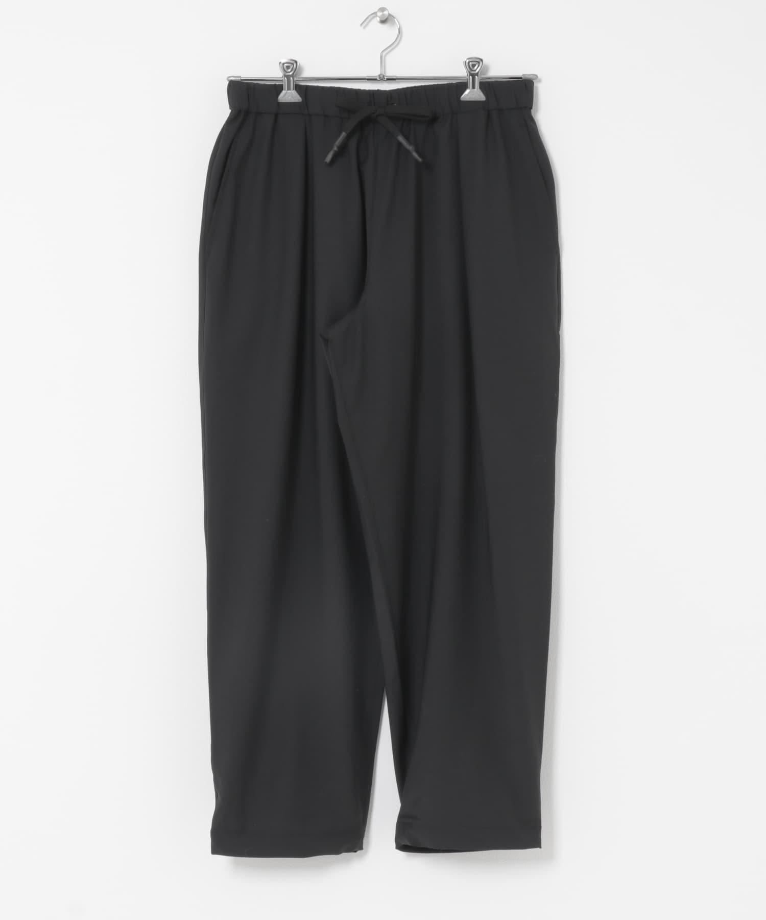 UNTRACE　249 BLACK 1