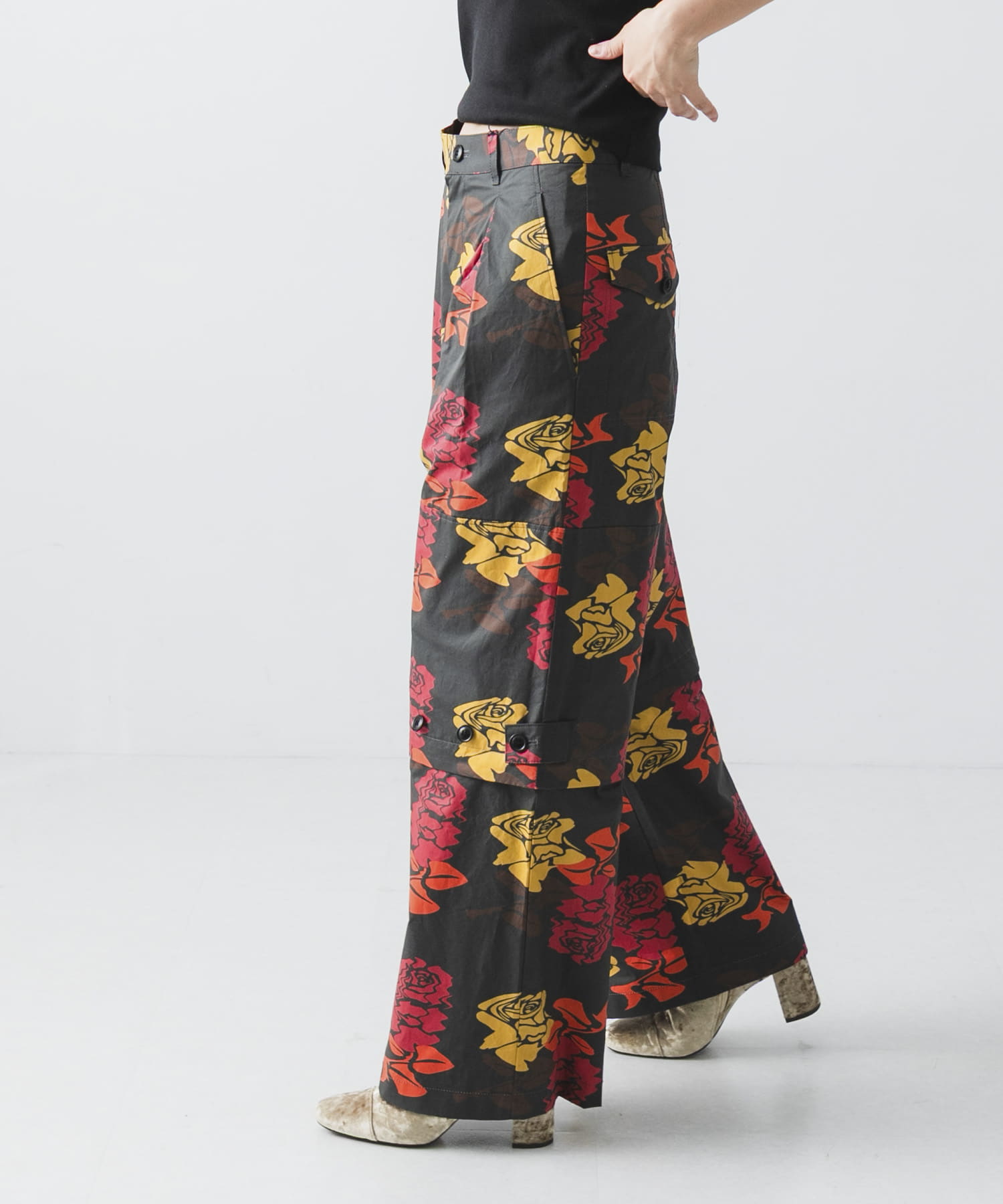 COGNOMEN　W.FANTASISTA FLOWER PANTS CHARCOAL S