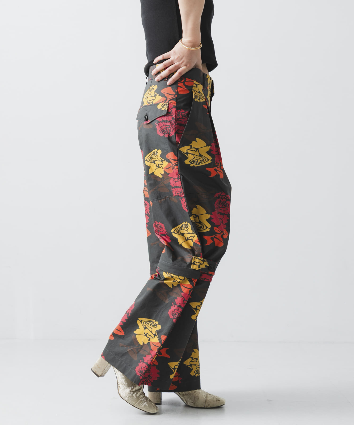 COGNOMEN　W.FANTASISTA FLOWER PANTS CHARCOAL M