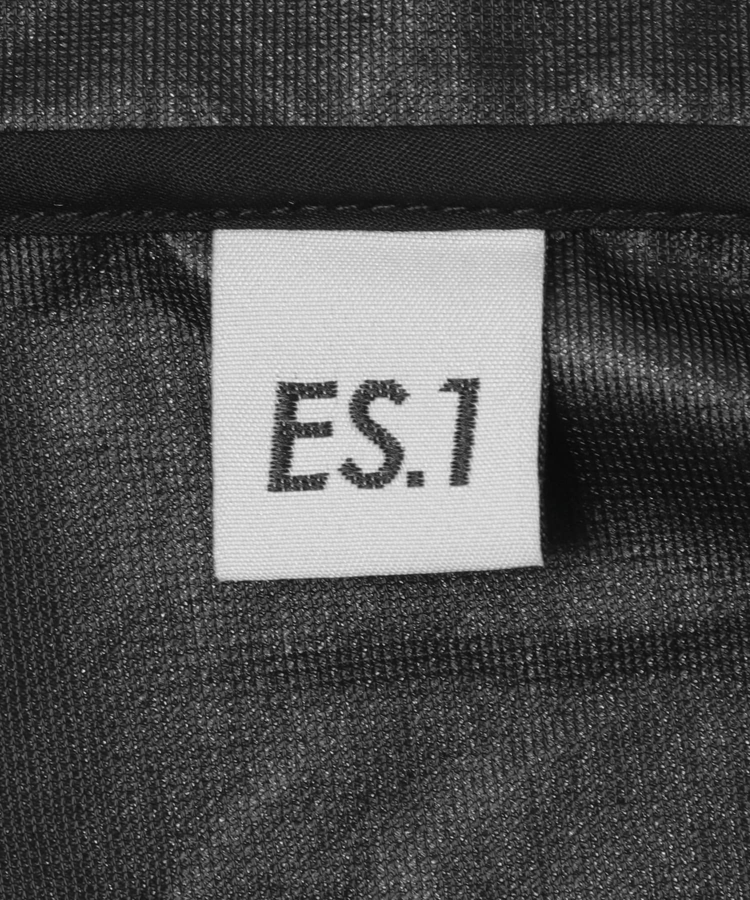 ES.1　Nylon Parka black L