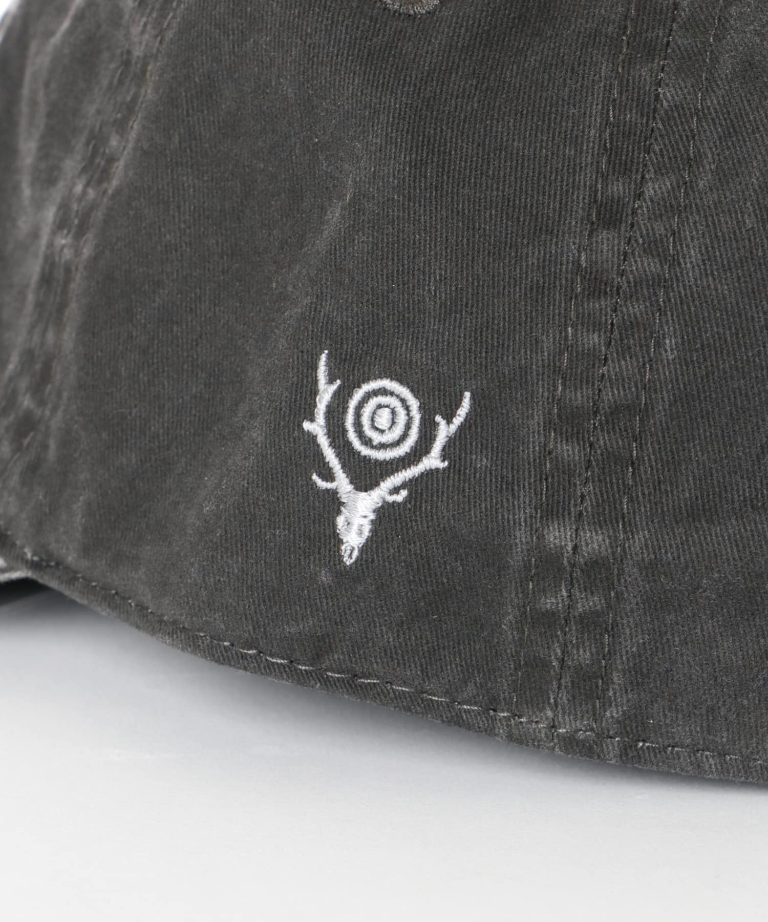 South2 West8　STRAP BACK CAP-SS Black One