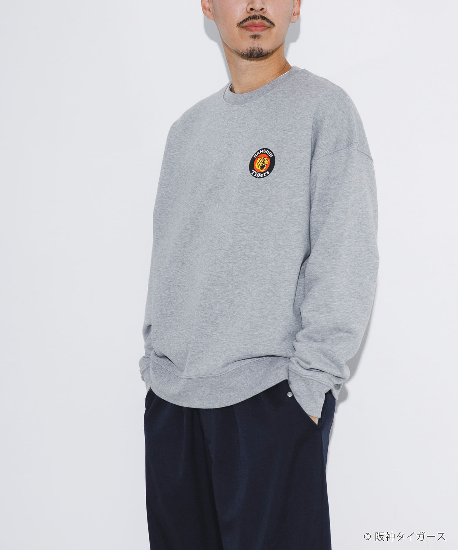 阪神タイガース×亀井雅文×UR　スウェット GRAY M