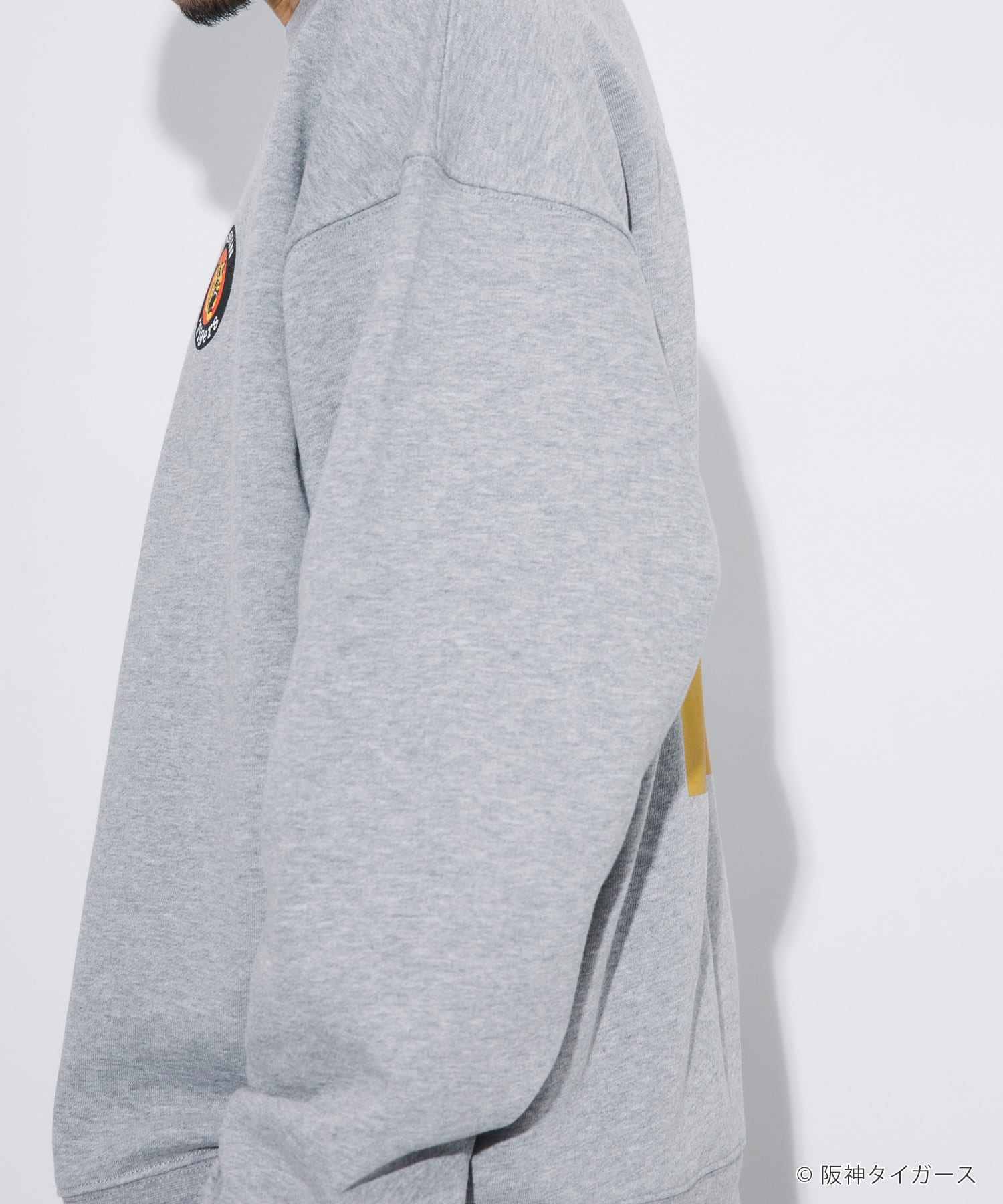 阪神タイガース×亀井雅文×UR　スウェット GRAY M
