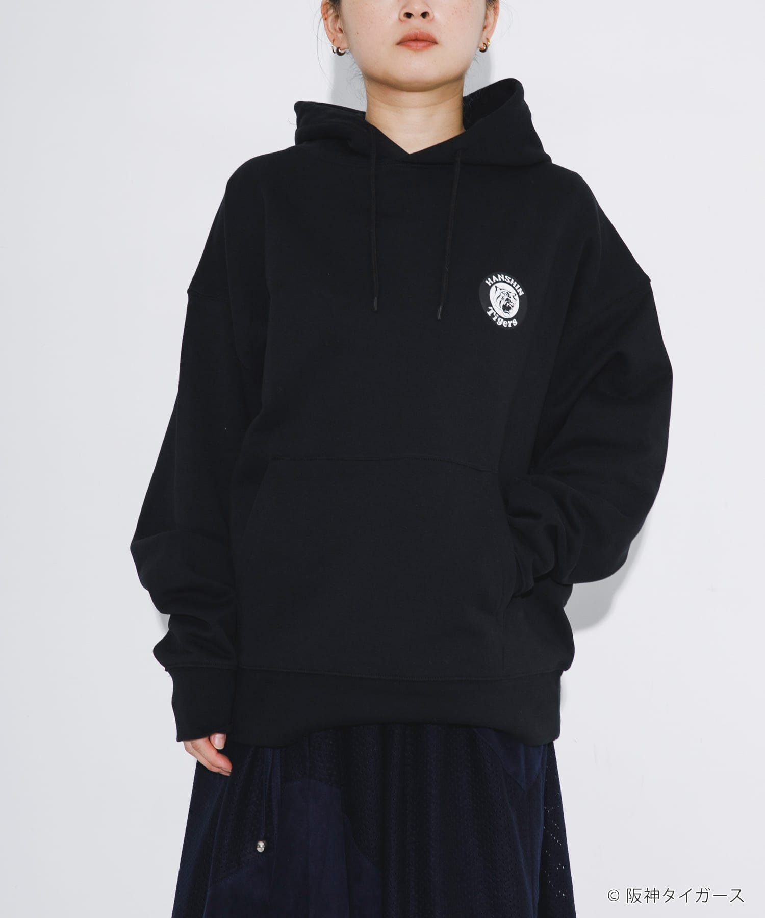 阪神タイガース×亀井雅文×UR　フーディ BLACK M