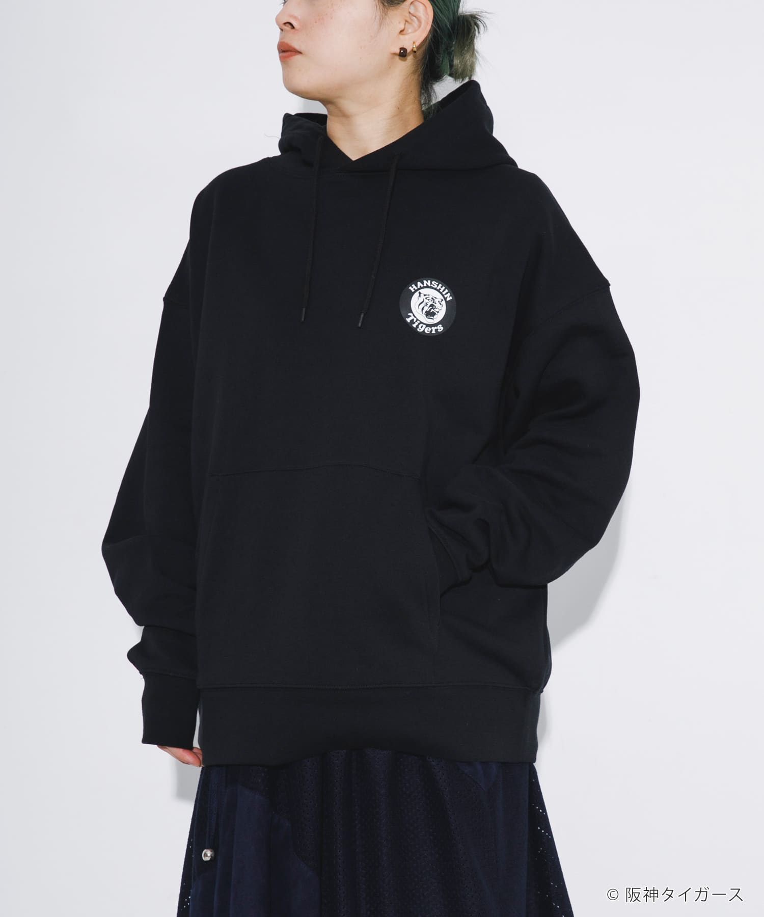 阪神タイガース×亀井雅文×UR　フーディ BLACK M