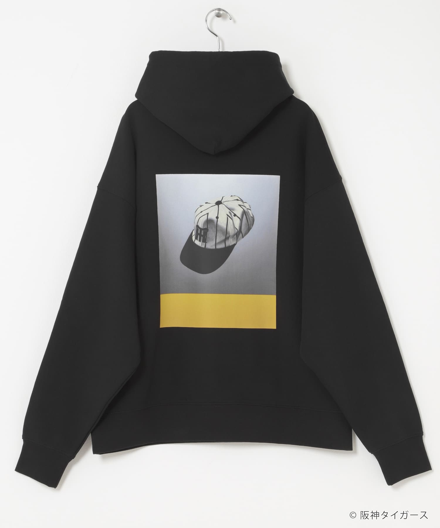 阪神タイガース×亀井雅文×UR フーディ(M BLACK): トップス｜URBAN