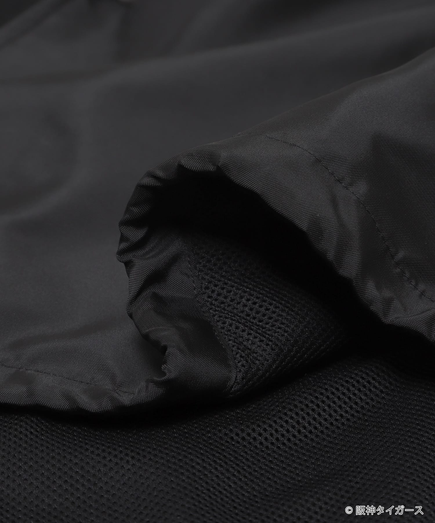 阪神タイガース×亀井雅文×UR　コーチジャケット BLACK M