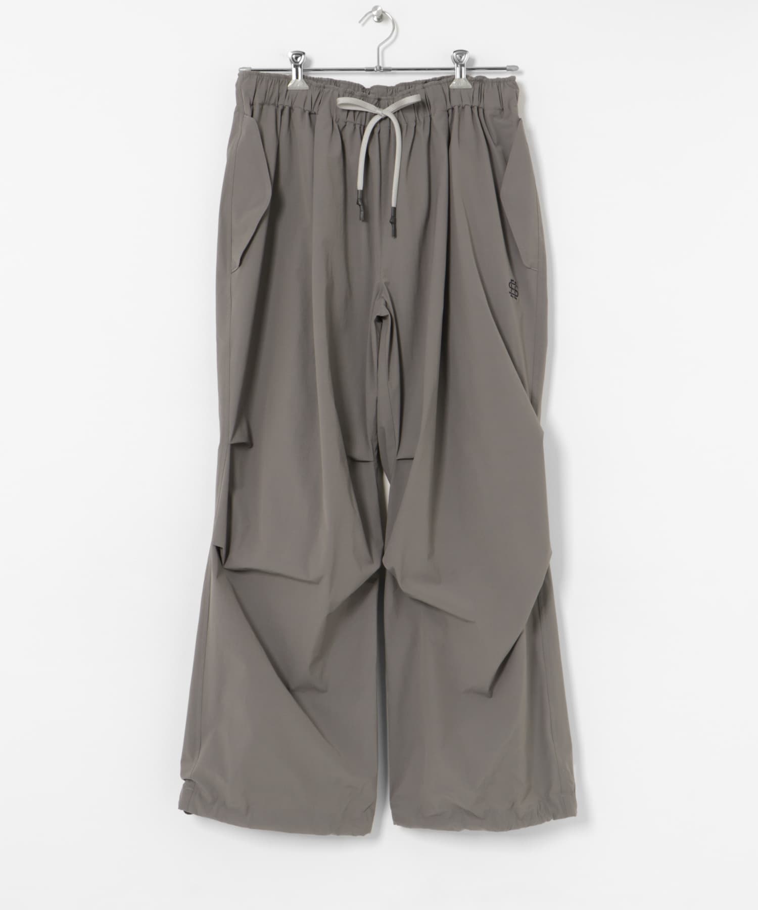 SEE SEE　PARACHUTE PANTS