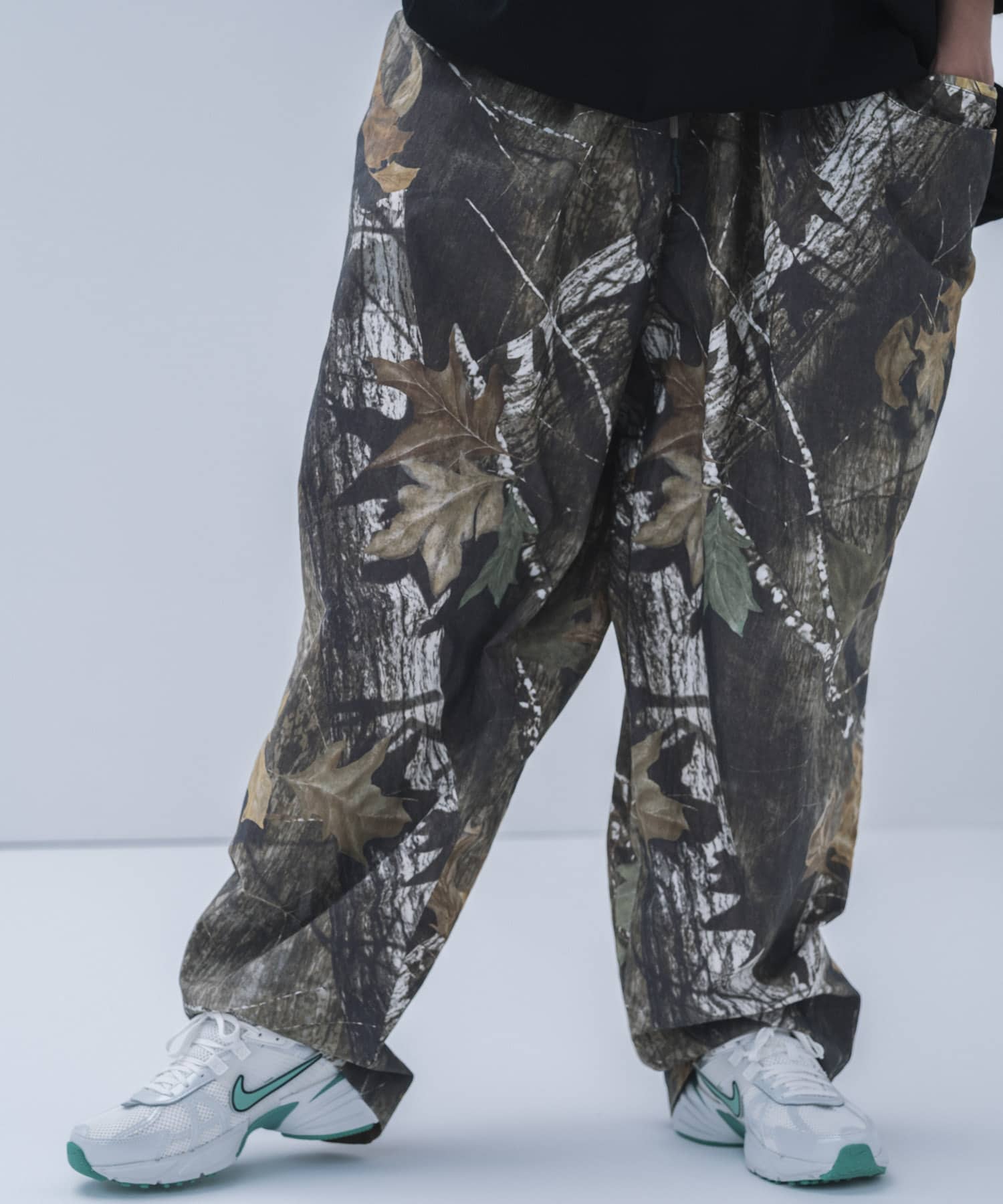 SEE SEE BAGGY PANTS(M REALTREE C): ボトム｜URBAN RESEARCH公式