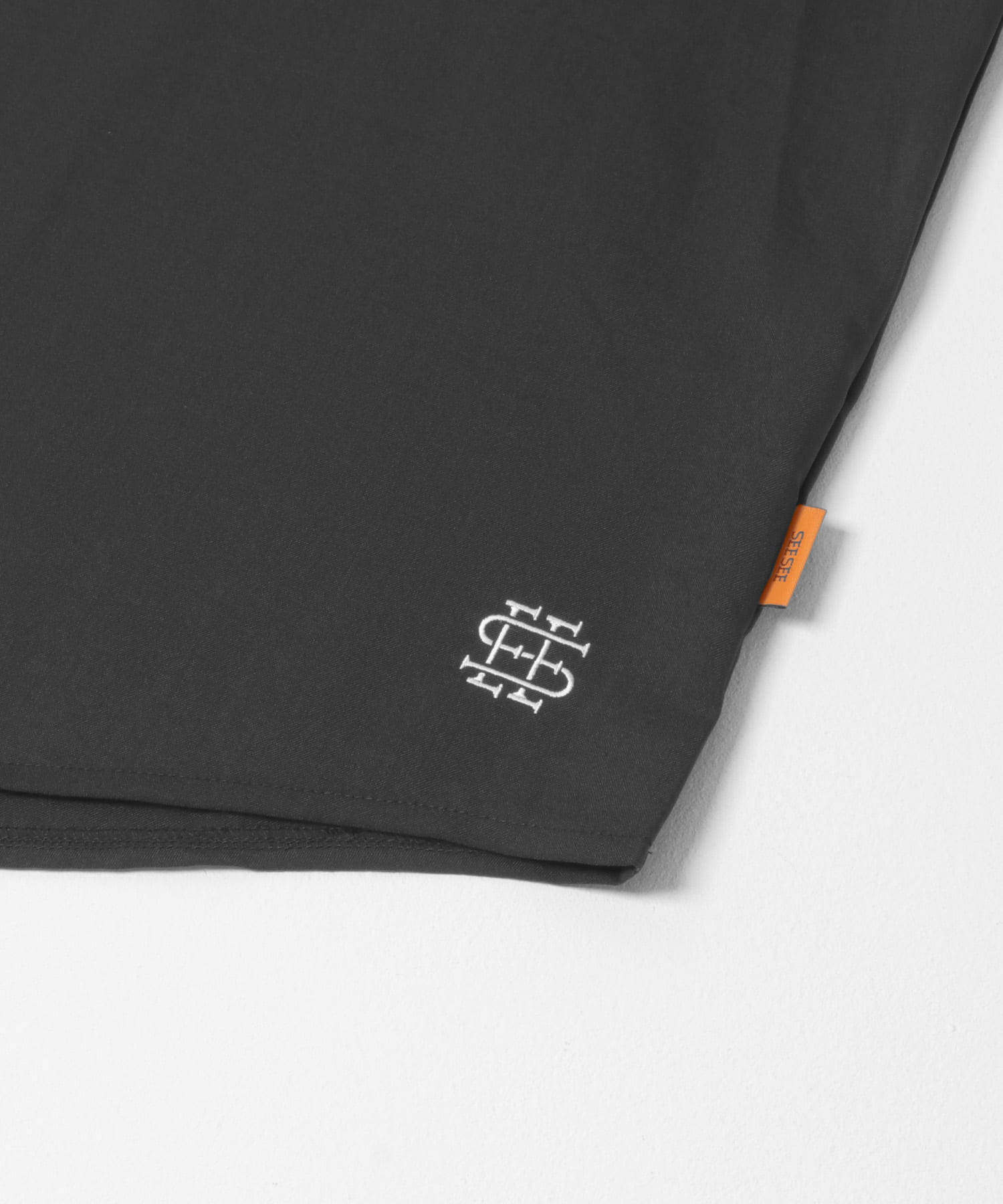 SEE SEE　WOOL SUPER BIG ROUND SS T BLACK M