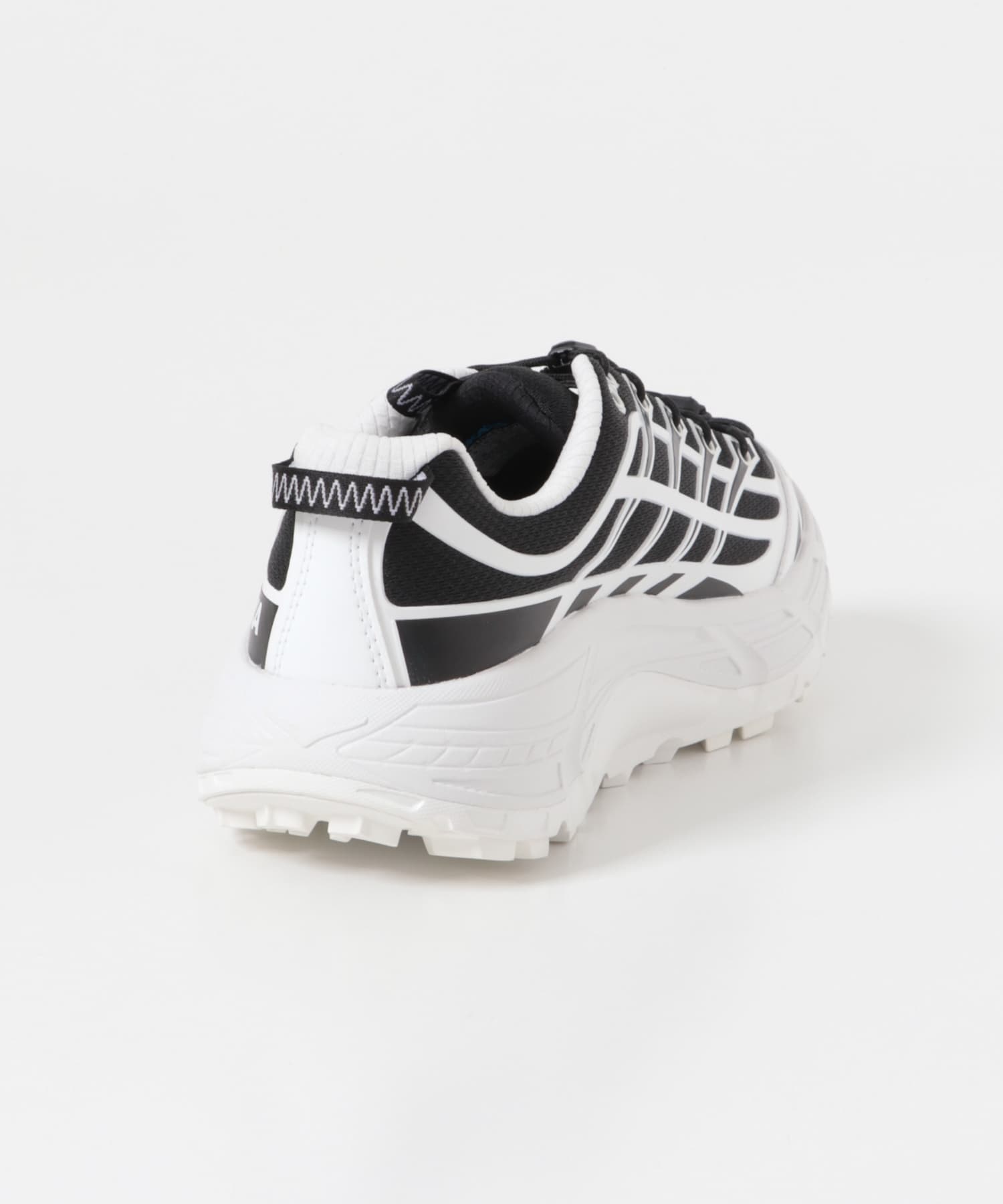 HOKA ONEONE　Mafate Three2 CTRN 26