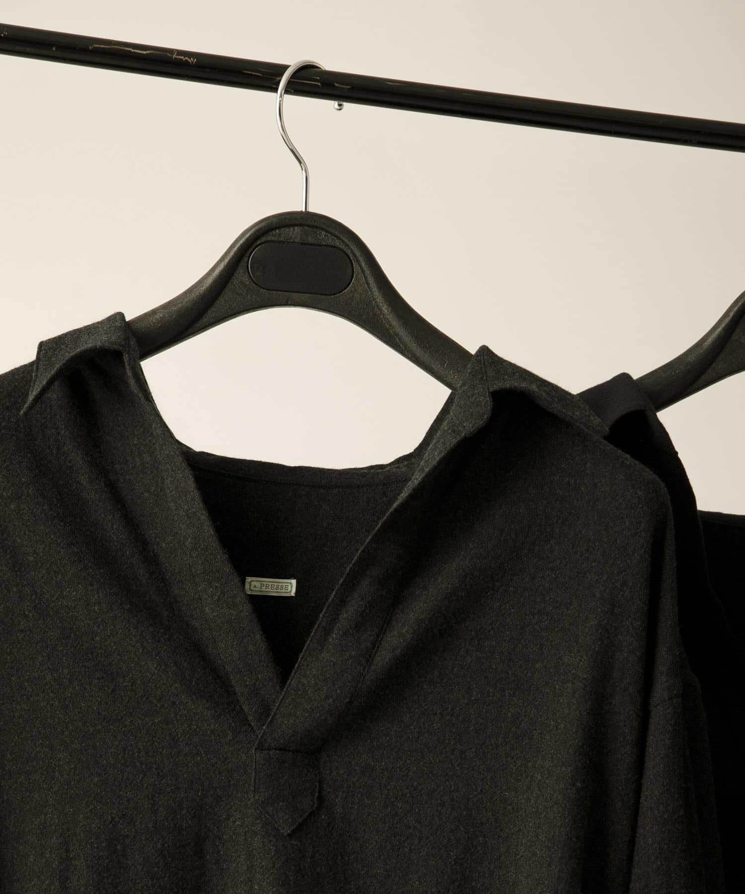 A PRESSE　Wool Skipper Shirt CHARCOAL 2