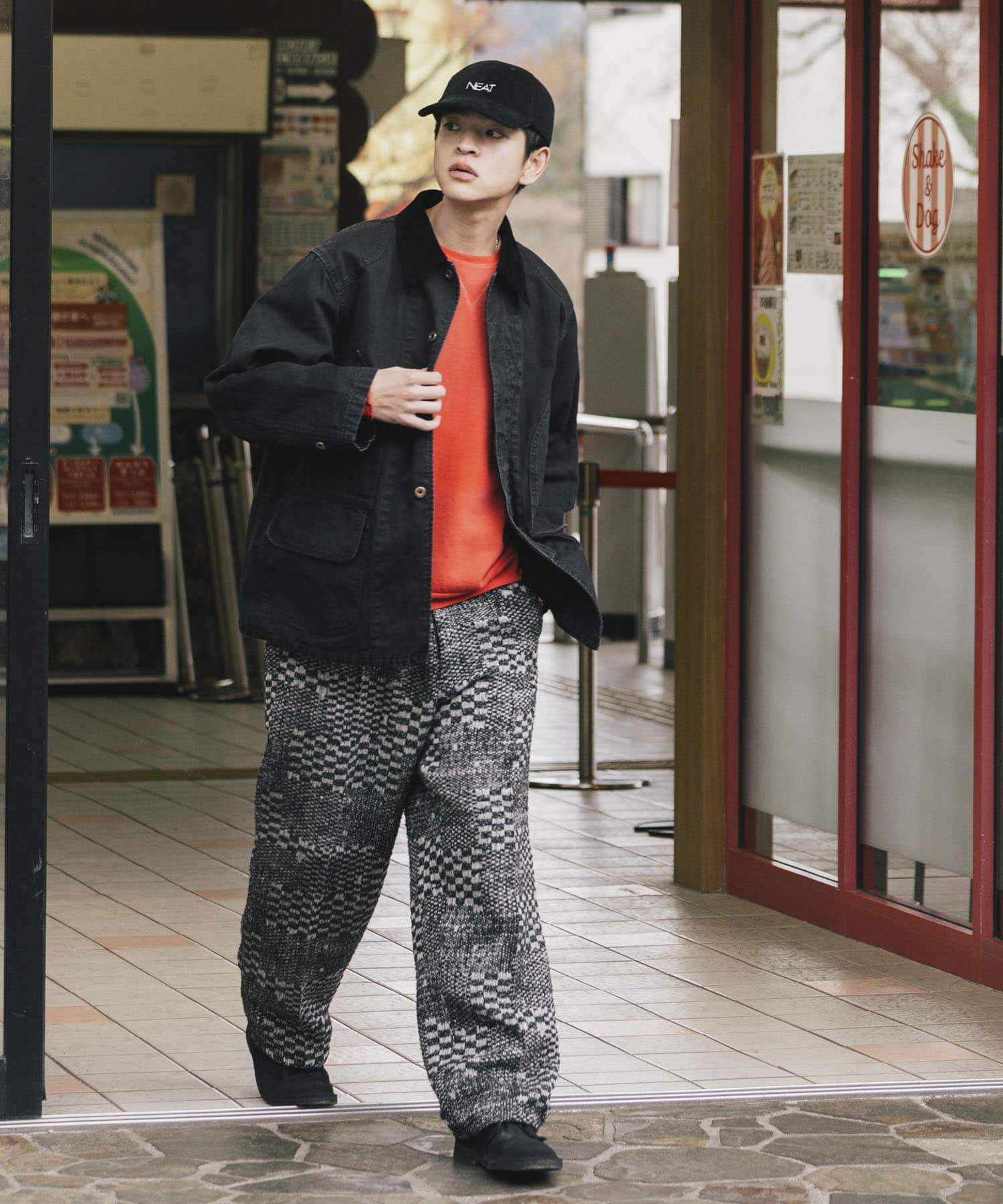 A PRESSE　Vintage Double V Sweat RED 2