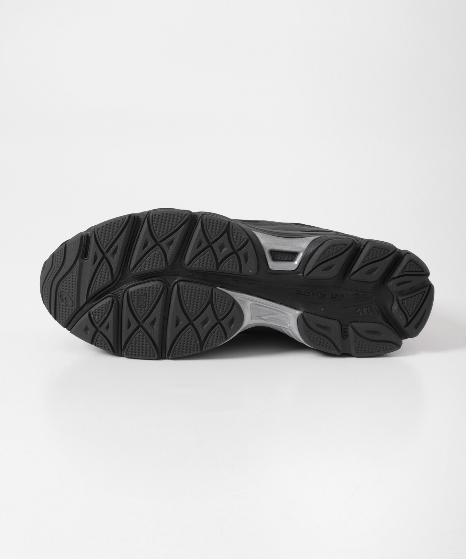 BLACK/GREY