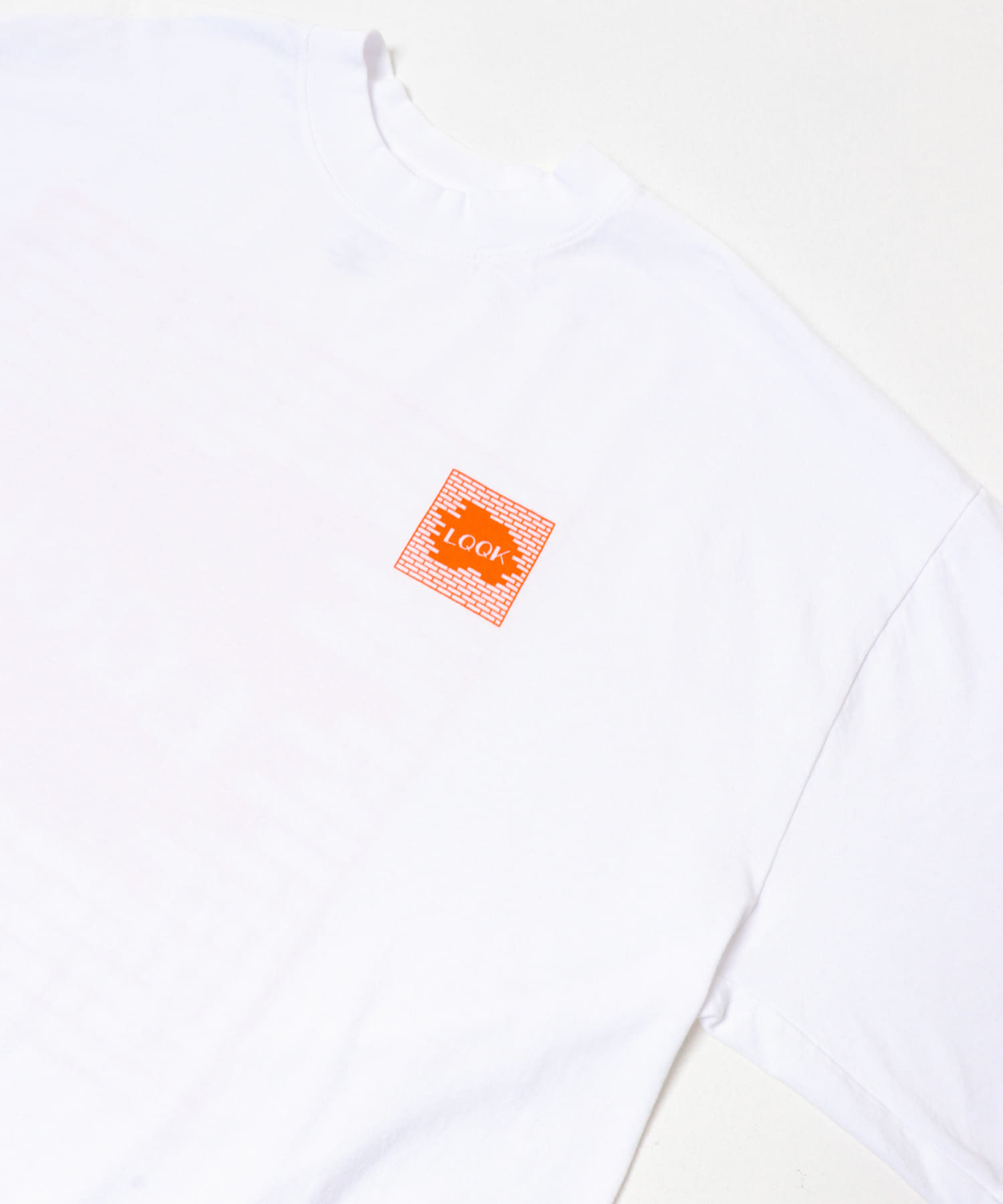 LQQK Studio　brick logo WHT/ORN L