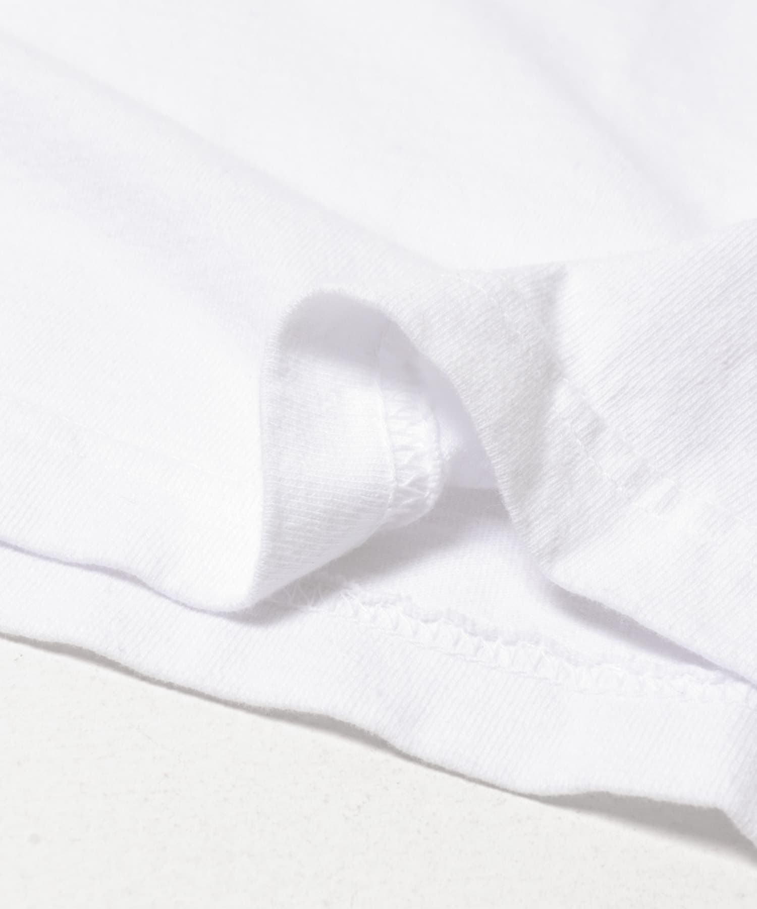 LQQK Studio　brick logo WHT/ORN L