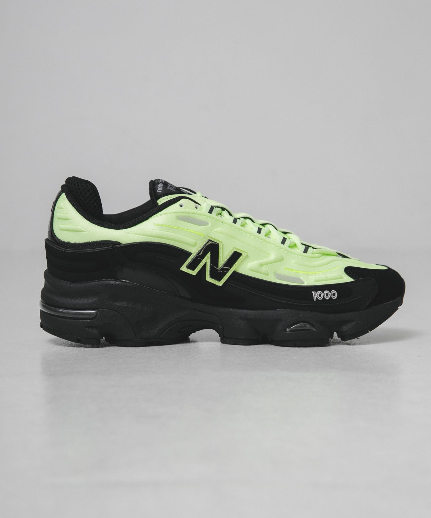 NEW BALANCE　M1000DD