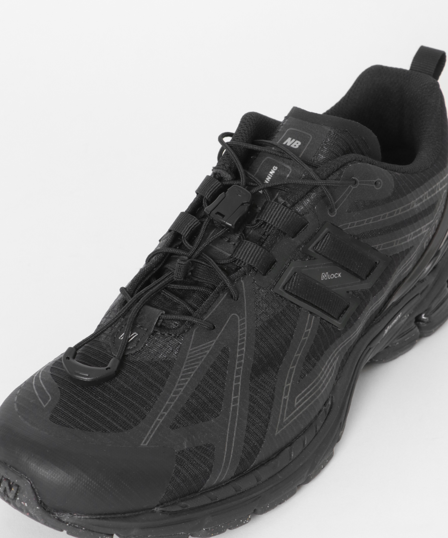 NB (BLACK)