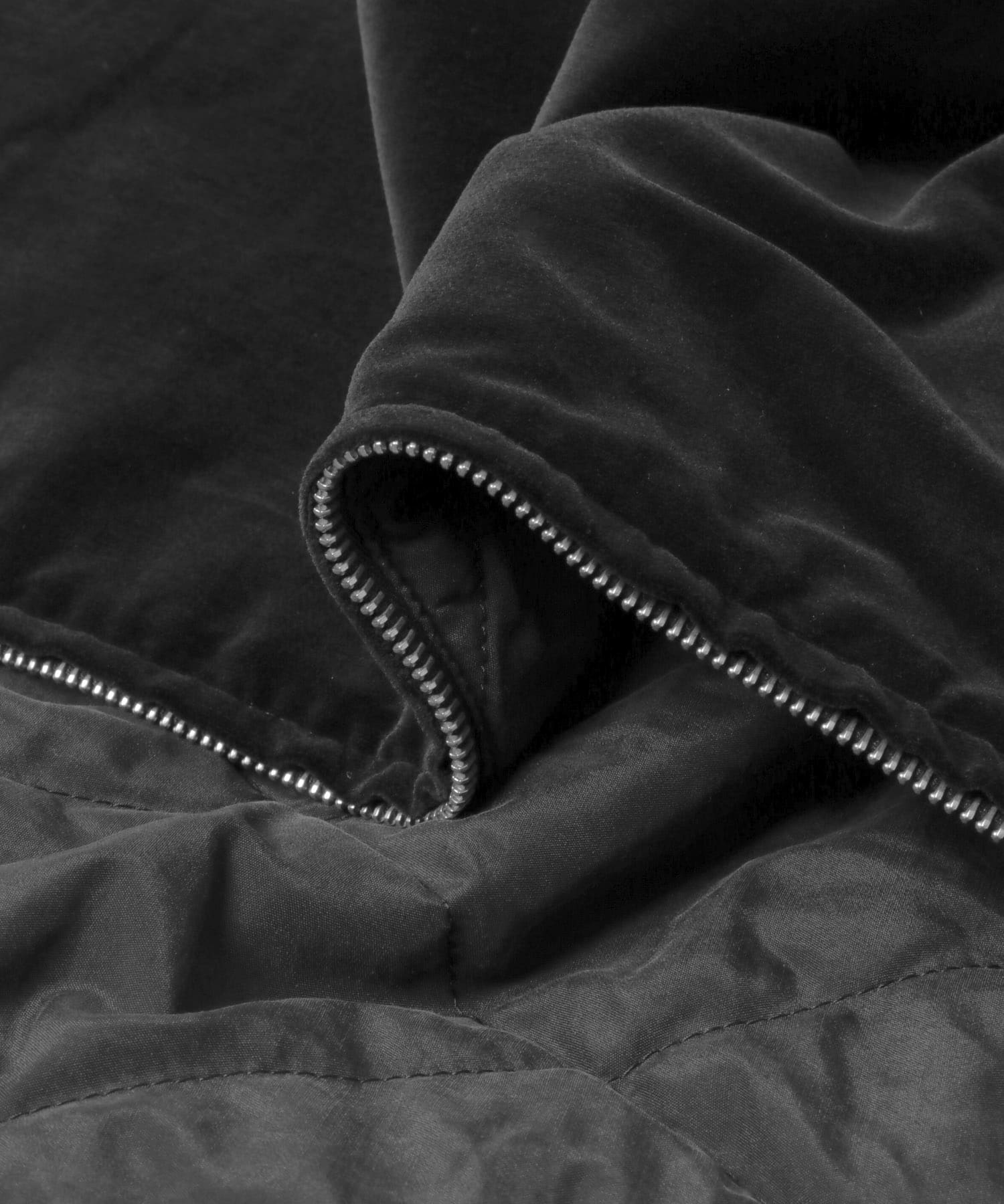 A PRESSE　Vintage Souvenir Velour Jacket Black 2