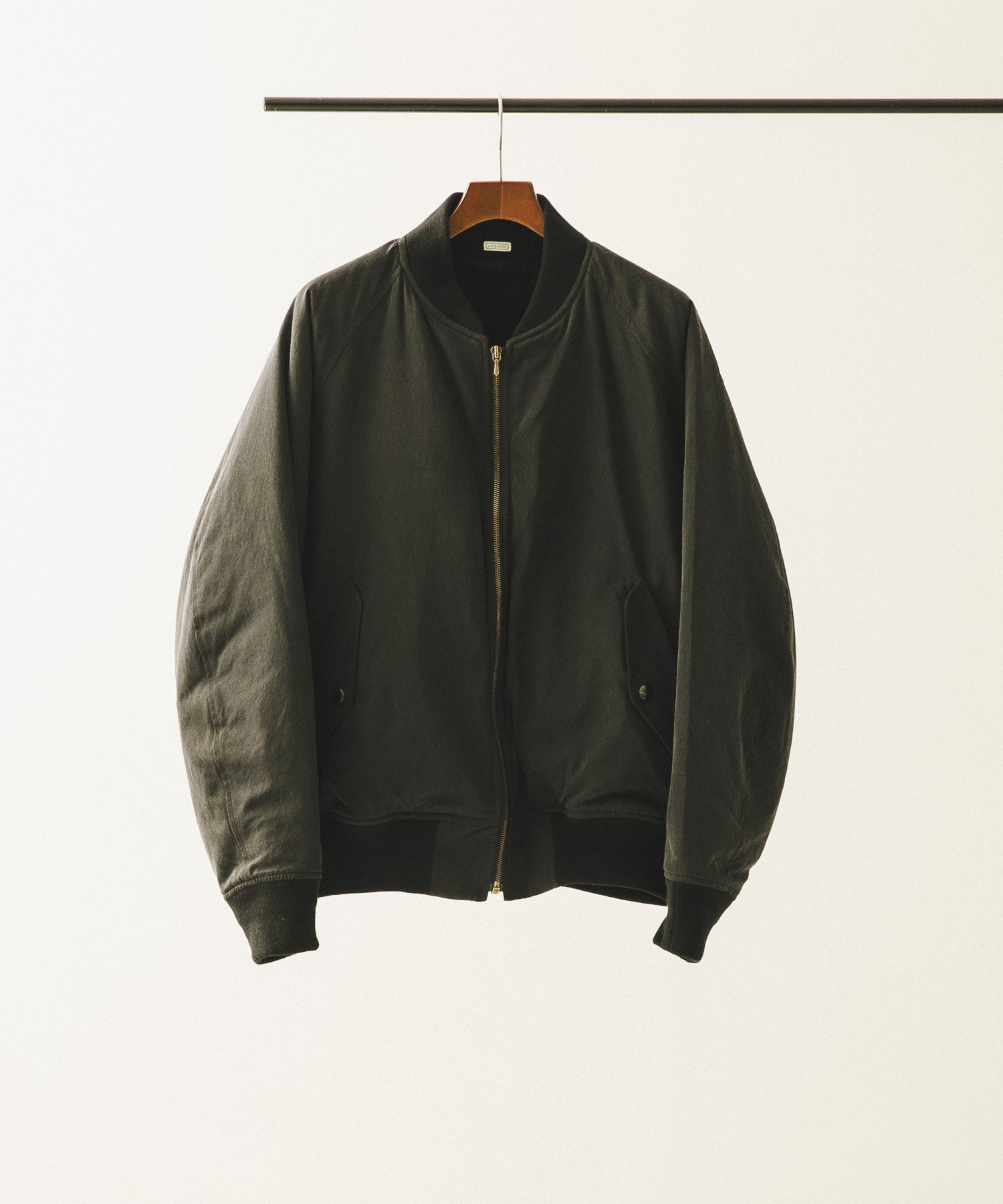 A PRESSE　Silk Padding Jacket