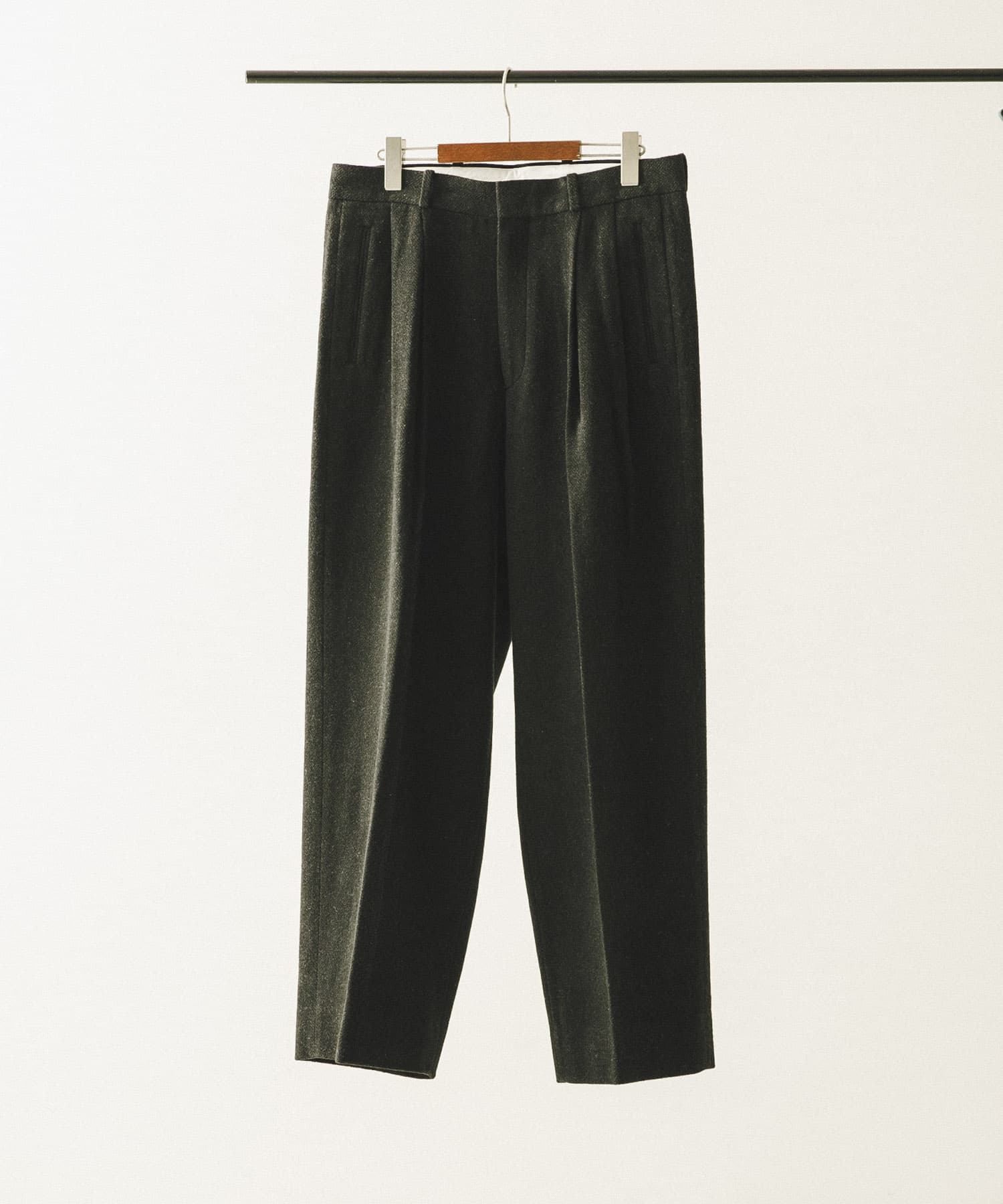 A PRESSE　Silk Cashmere Tweed Wide Trousers CHARCOAL 1