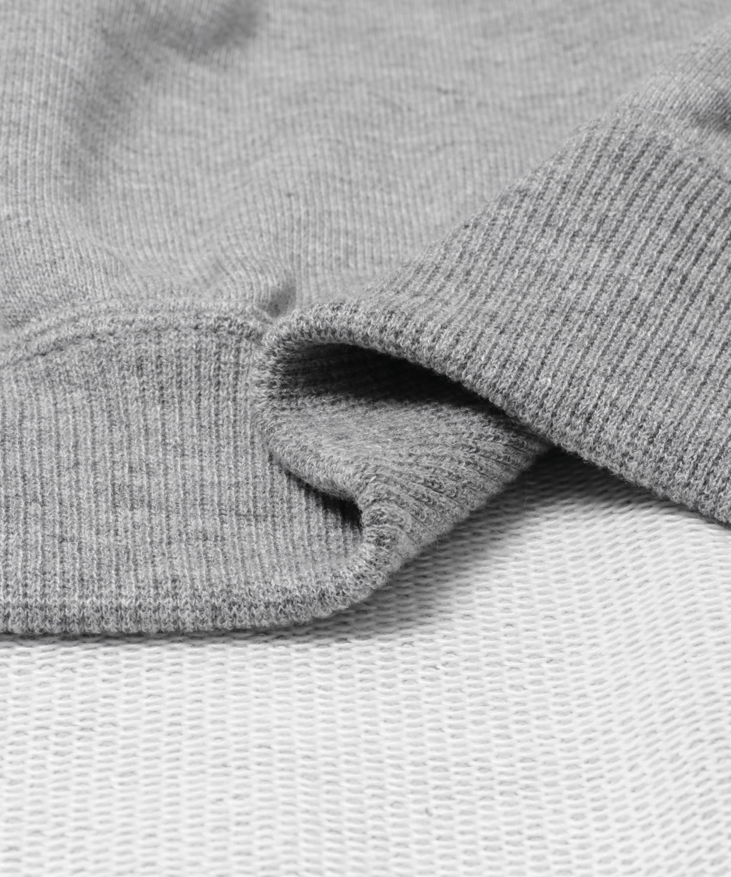 SFC　TECH CREW SWEAT Grey M L