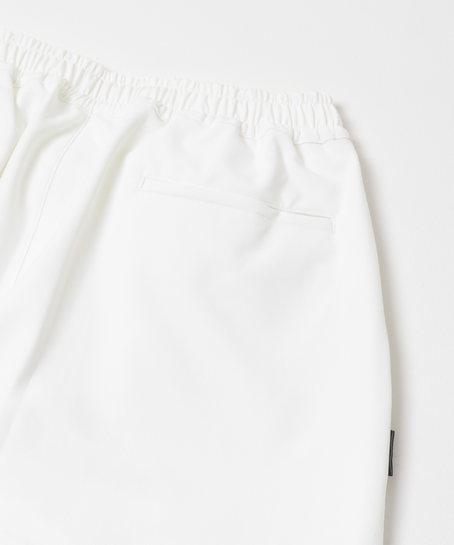 SFC　WIDE TWO TUCK BAGGY PANTS White M