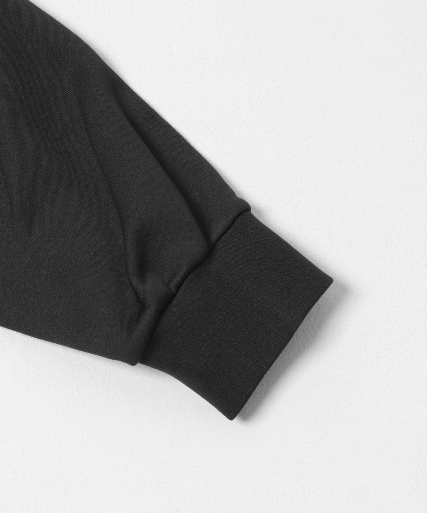 ES.1　Power Stretch Hoodie black M
