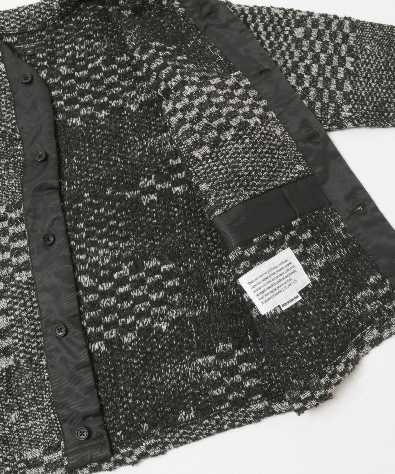 Black/W