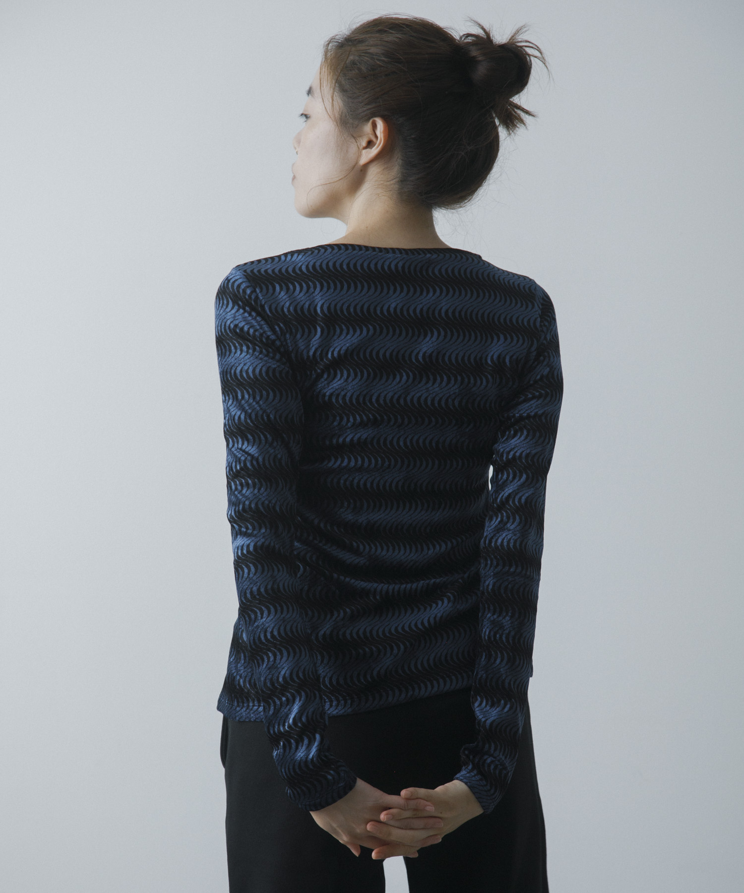 TanC TOKYO PATTERN VELOUR LONGSLEEVE(Free BLUE): トップス｜URBAN