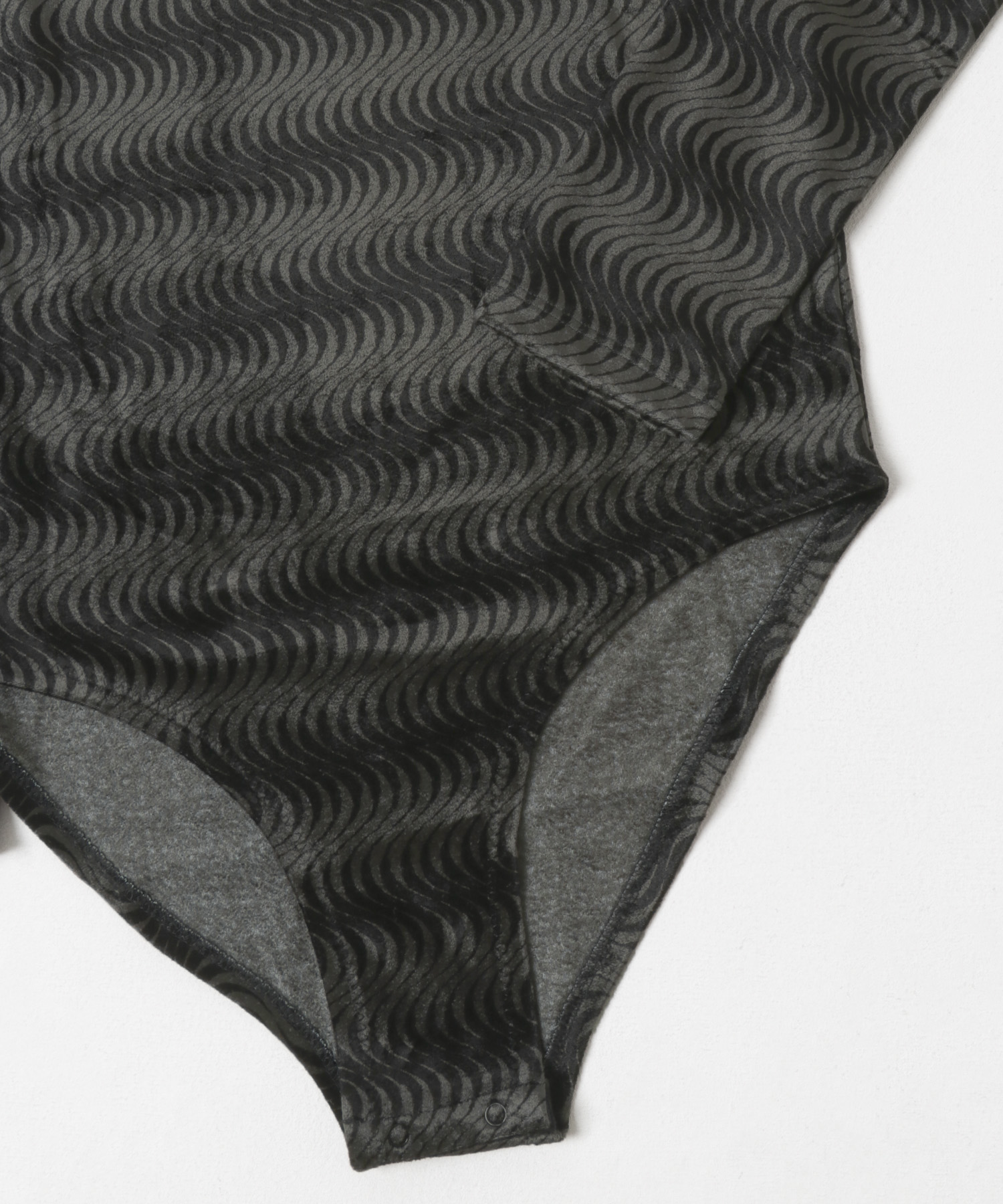 TanC TOKYO　PATTERN VELOUR ROMPERSE CHARCOAL Free