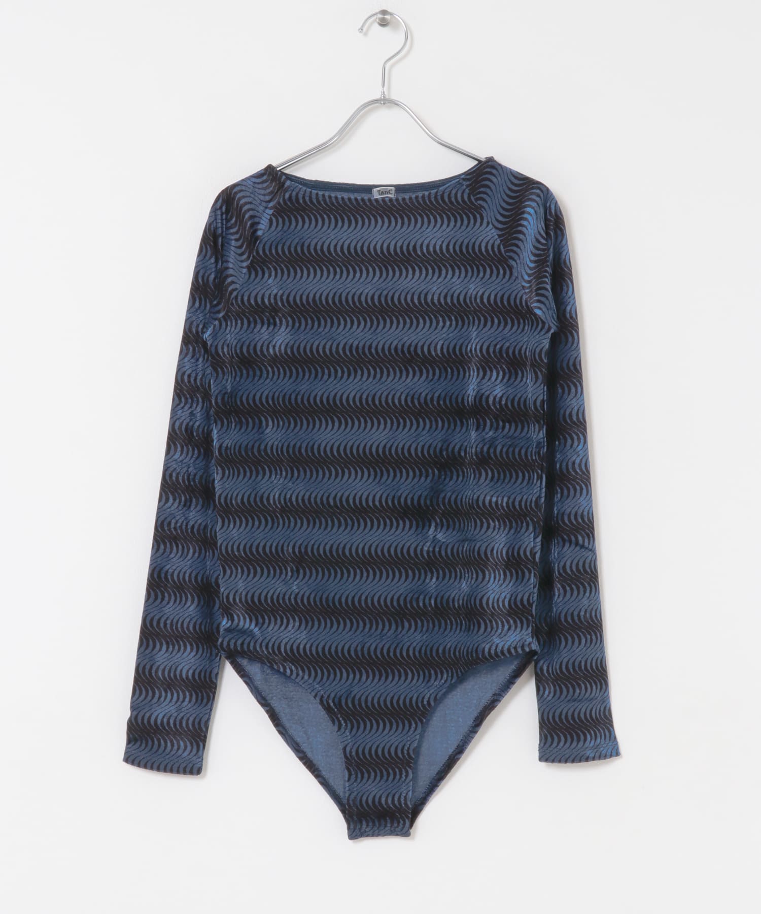 TanC TOKYO　PATTERN VELOUR ROMPERSE