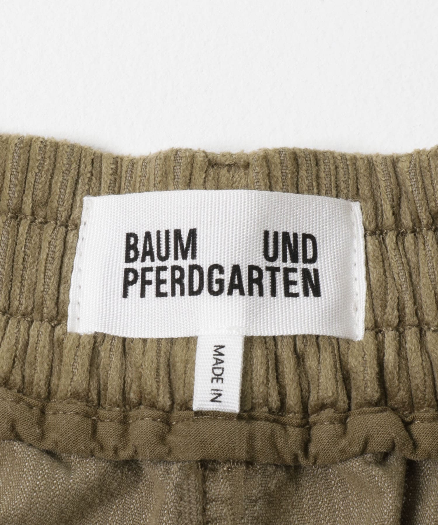 BAUM UND PFERDGARTEN　NEETO SavannaTan 36