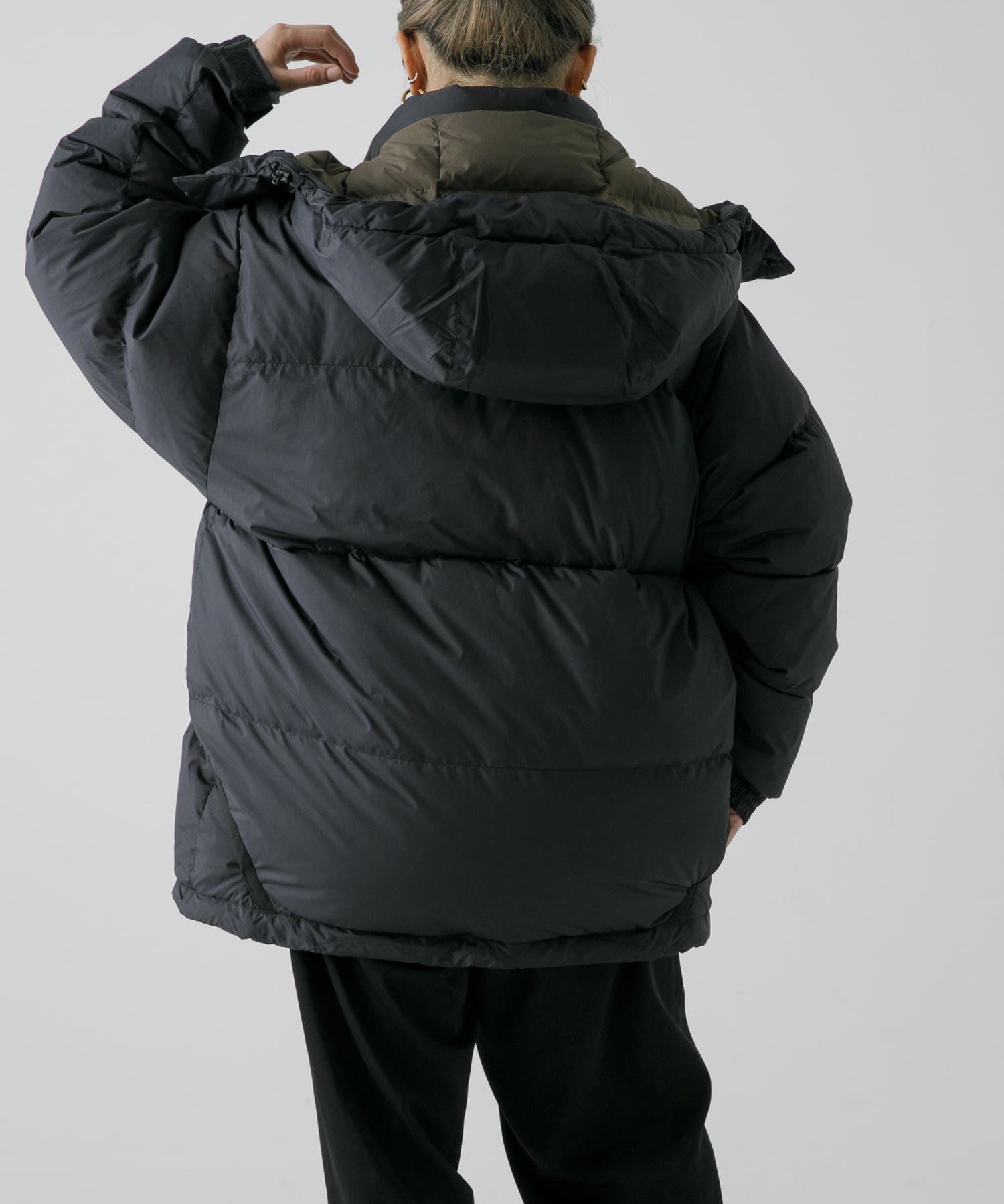 DAIWA PIER39　W's TECH ALPINE DOWN PARKA BLACK FREE