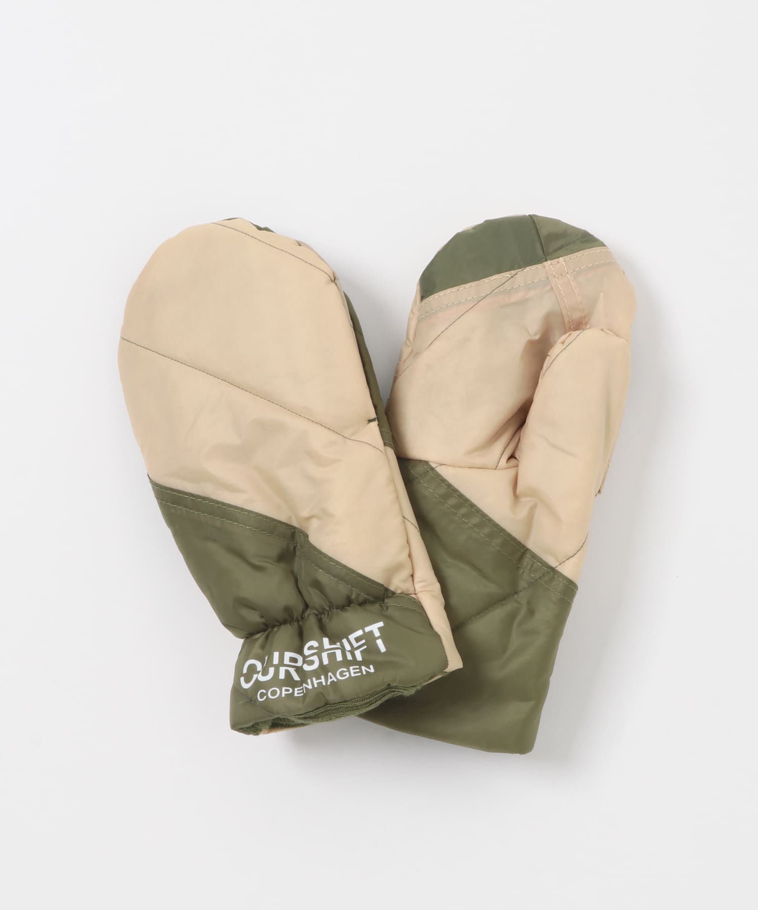 OUR SHIFT　Upcycled Gloves L green S
