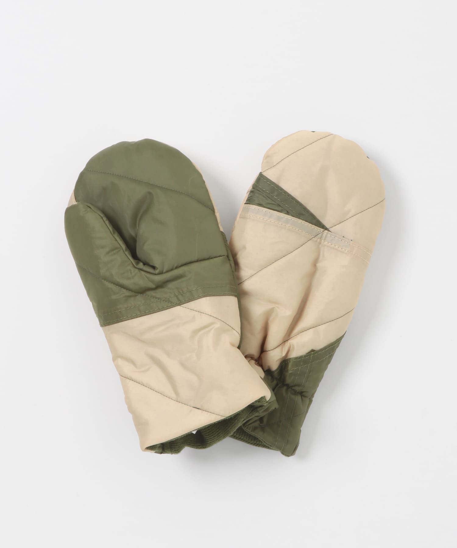 OUR SHIFT　Upcycled Gloves L green S