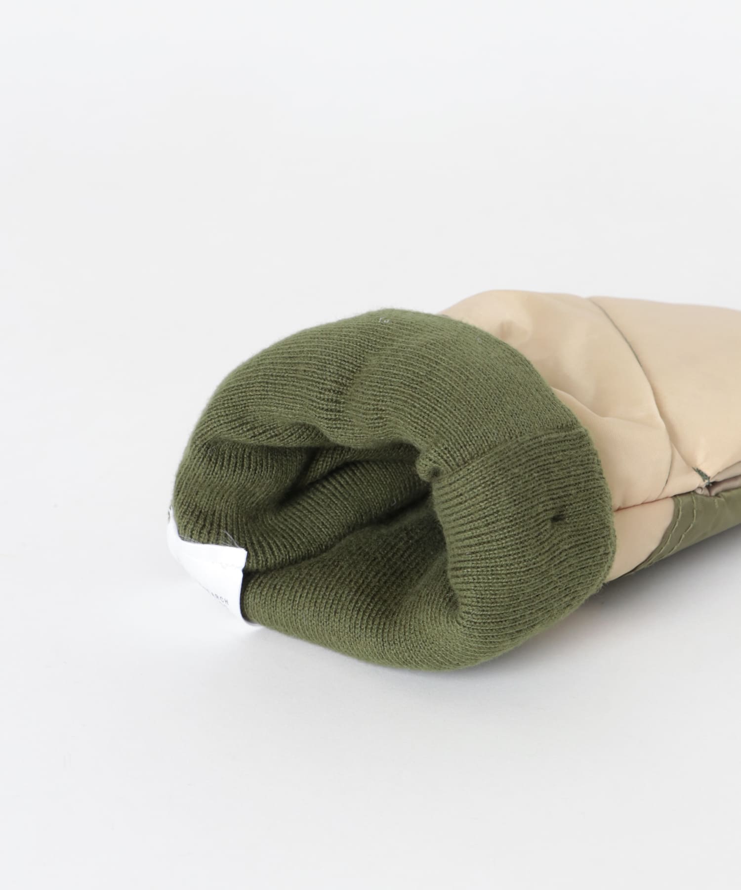 OUR SHIFT　Upcycled Gloves L green S