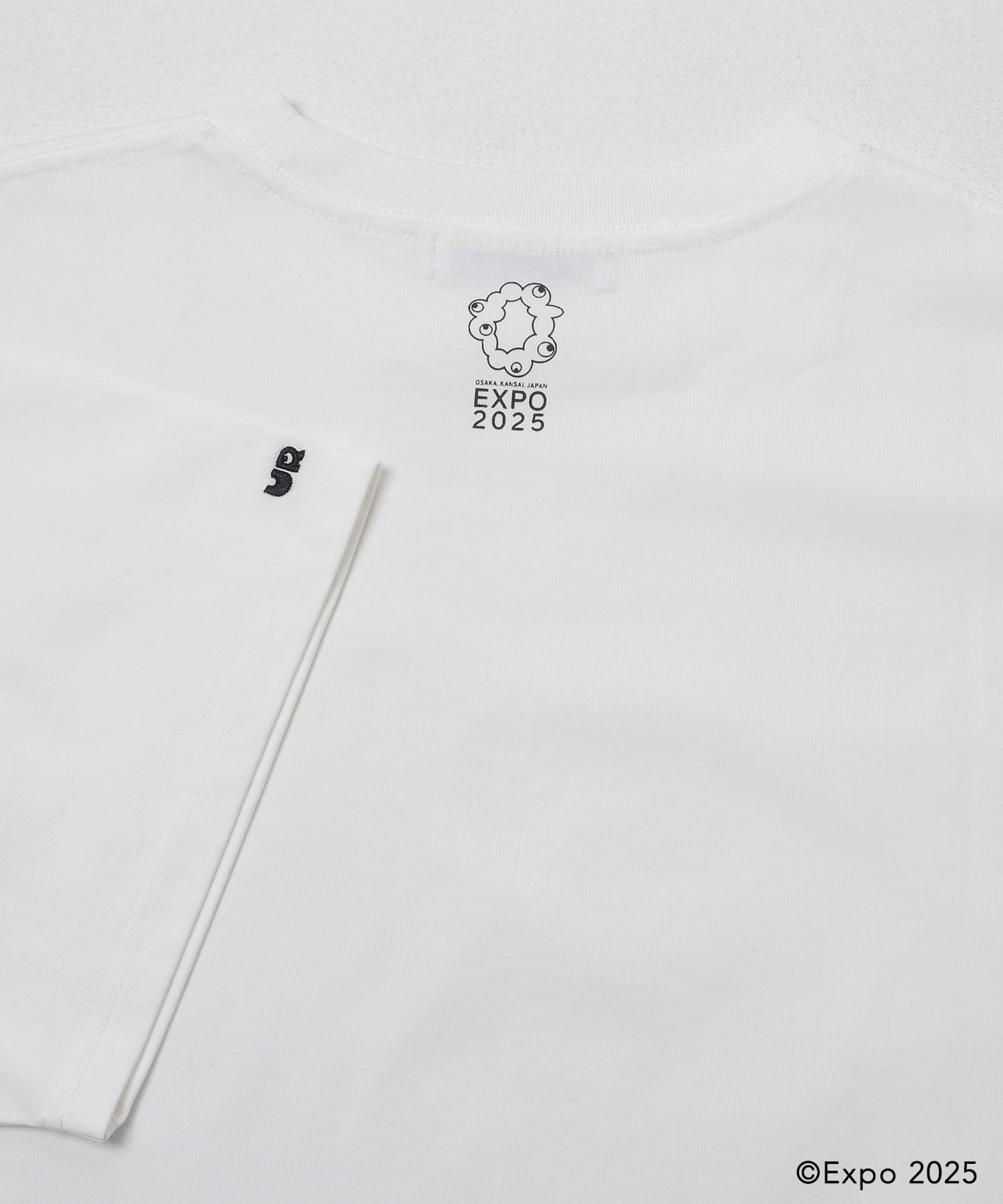 OFF WHITE