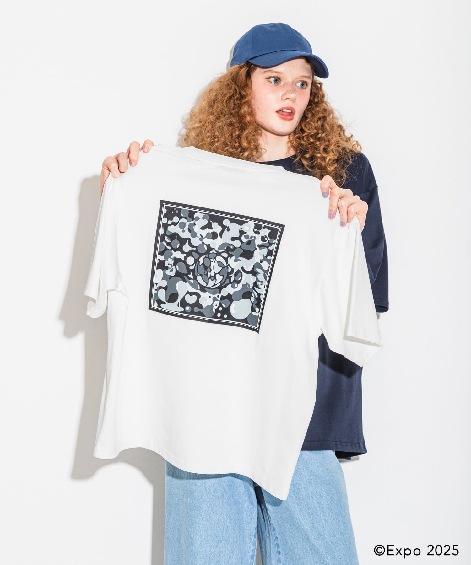 OFF WHITE