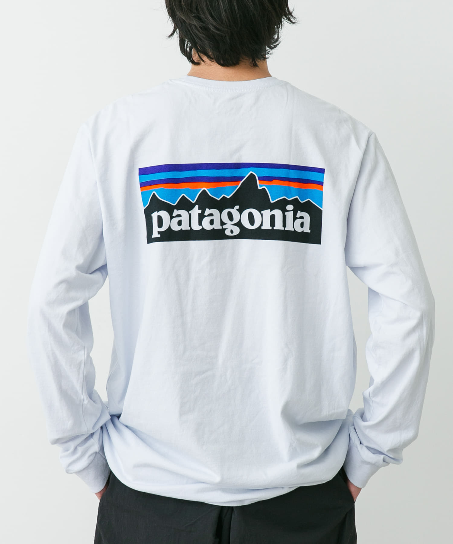 patagonia　LONG-SLEEVE P-6 LOGO RE-T-SHIRTS