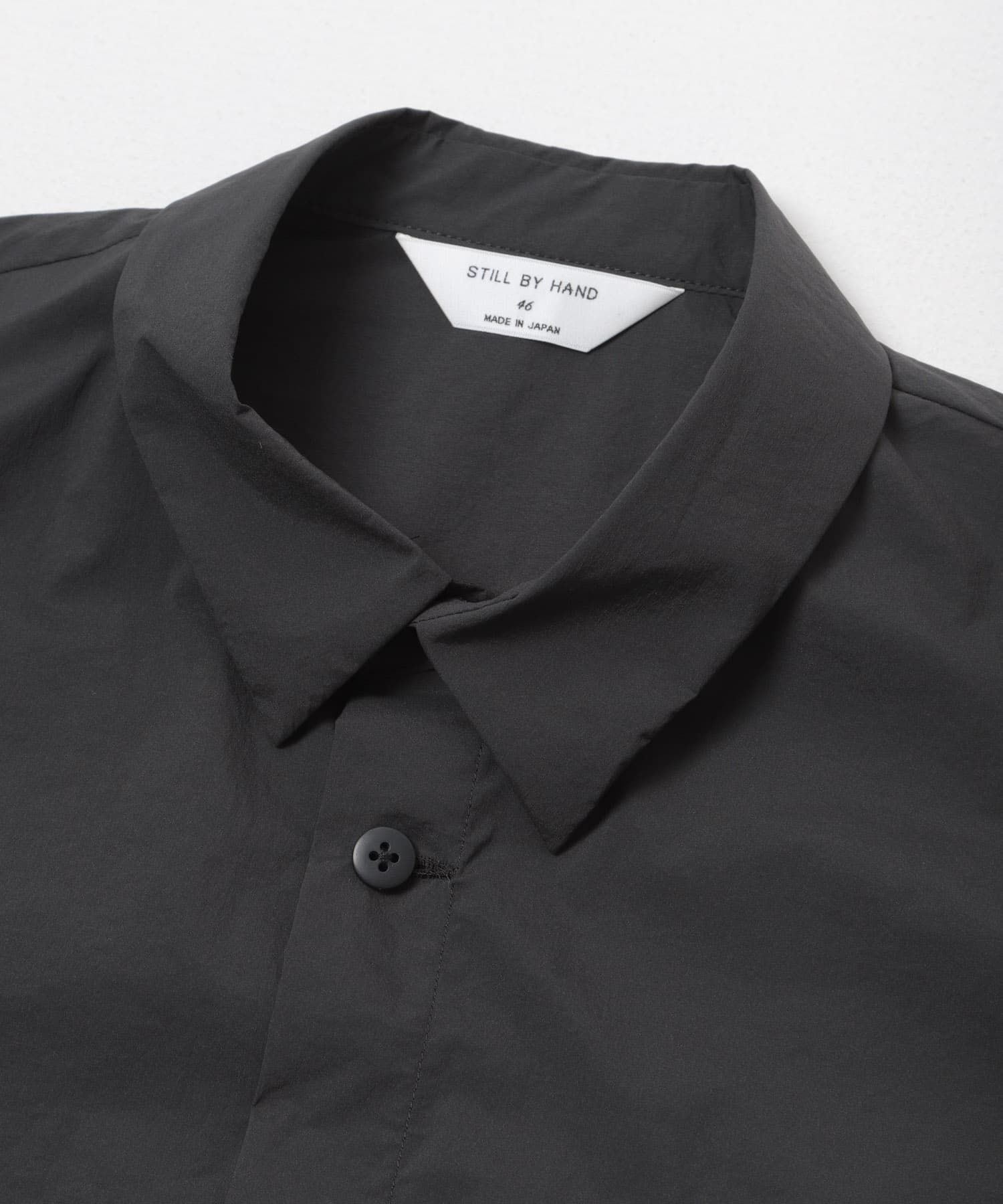 STILL BY HAND　ナイロンレギュラーカラーシャツ CHARCOAL 46